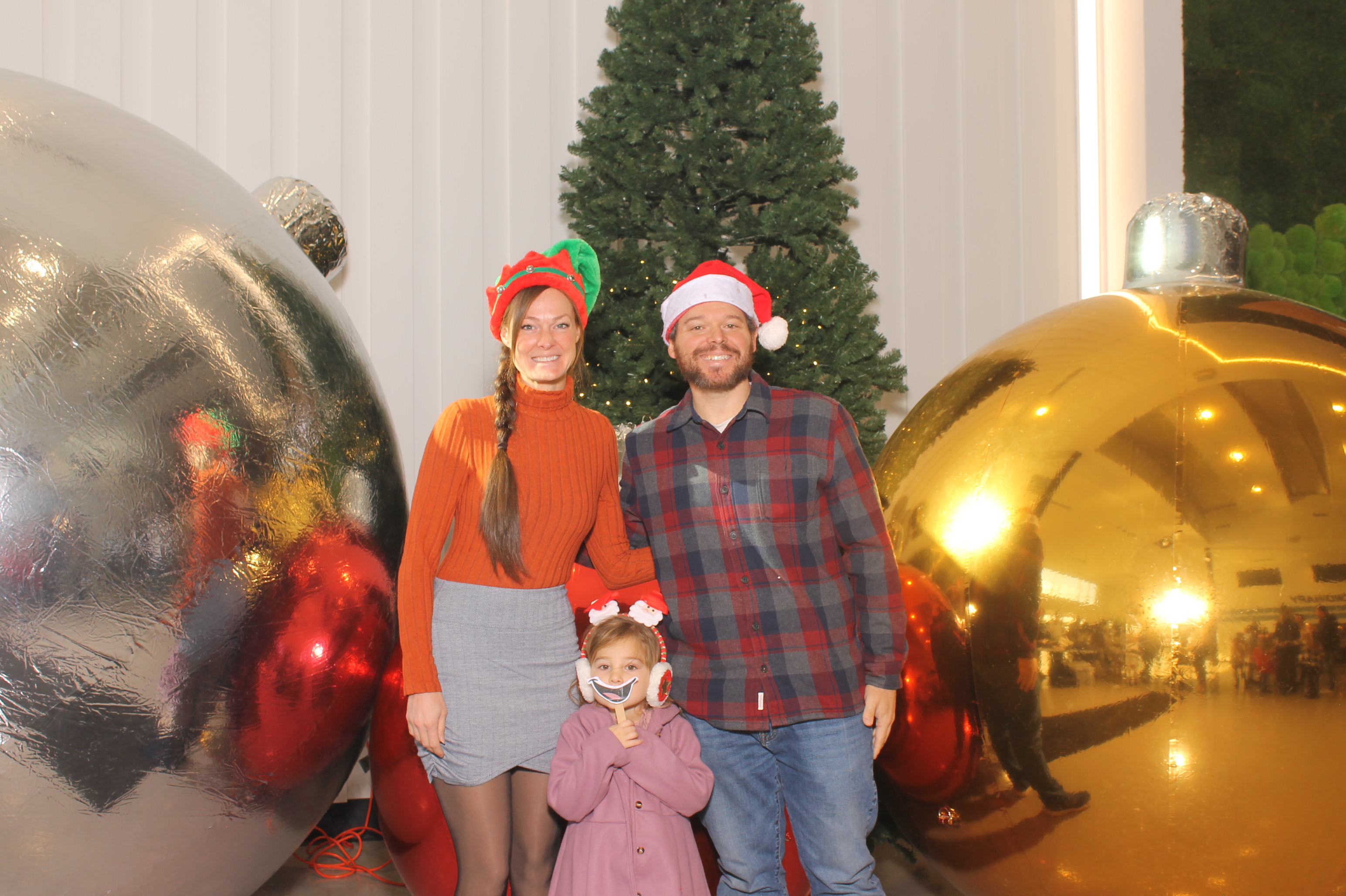 Rivers Crossing Christmas Invite | View more photos from the event at gallery.photoboothcincy.com/u/PhotoBoothCincy/Rivers-Crossing-Christmas-Invite