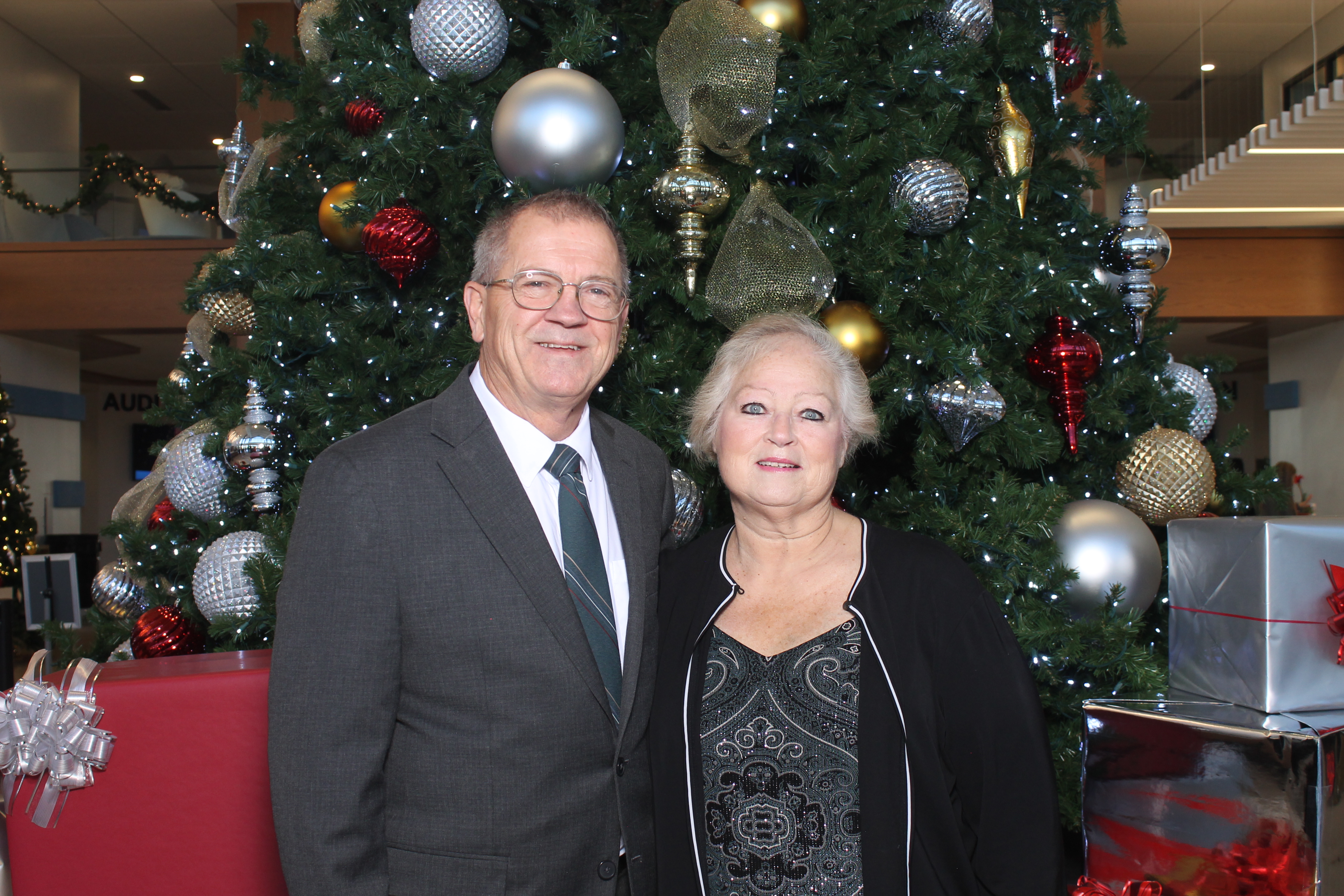 Rivers Crossing Christmas Invite | View more photos from the event at gallery.photoboothcincy.com/u/PhotoBoothCincy/Rivers-Crossing-Christmas-Invite