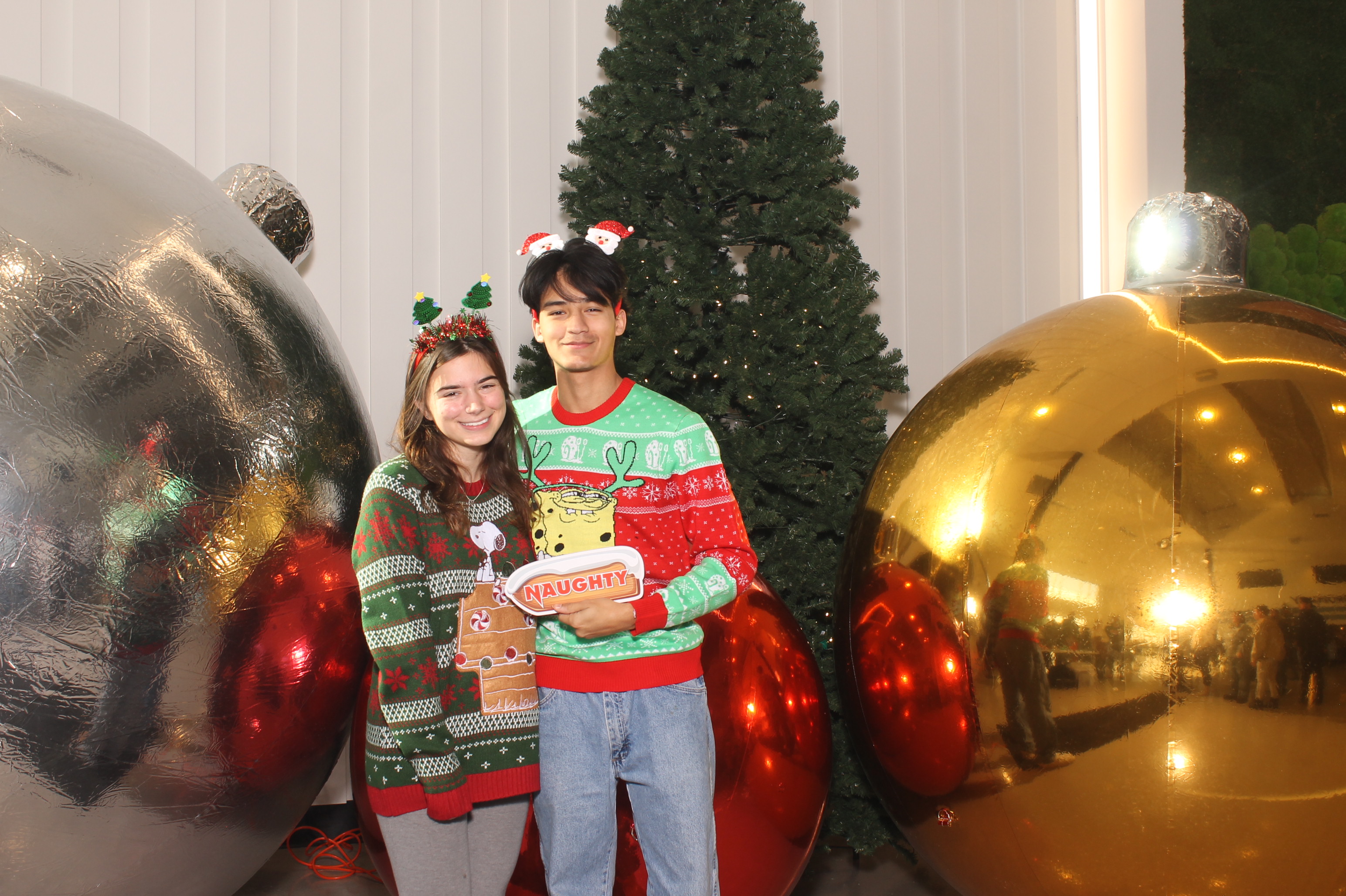 Rivers Crossing Christmas Invite | View more photos from the event at gallery.photoboothcincy.com/u/PhotoBoothCincy/Rivers-Crossing-Christmas-Invite