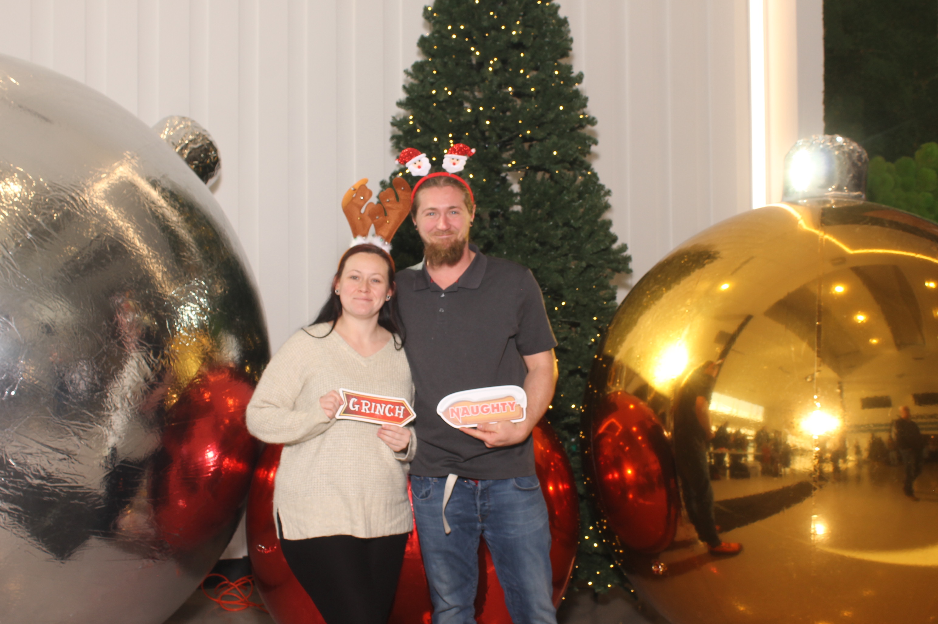 Rivers Crossing Christmas Invite | View more photos from the event at gallery.photoboothcincy.com/u/PhotoBoothCincy/Rivers-Crossing-Christmas-Invite