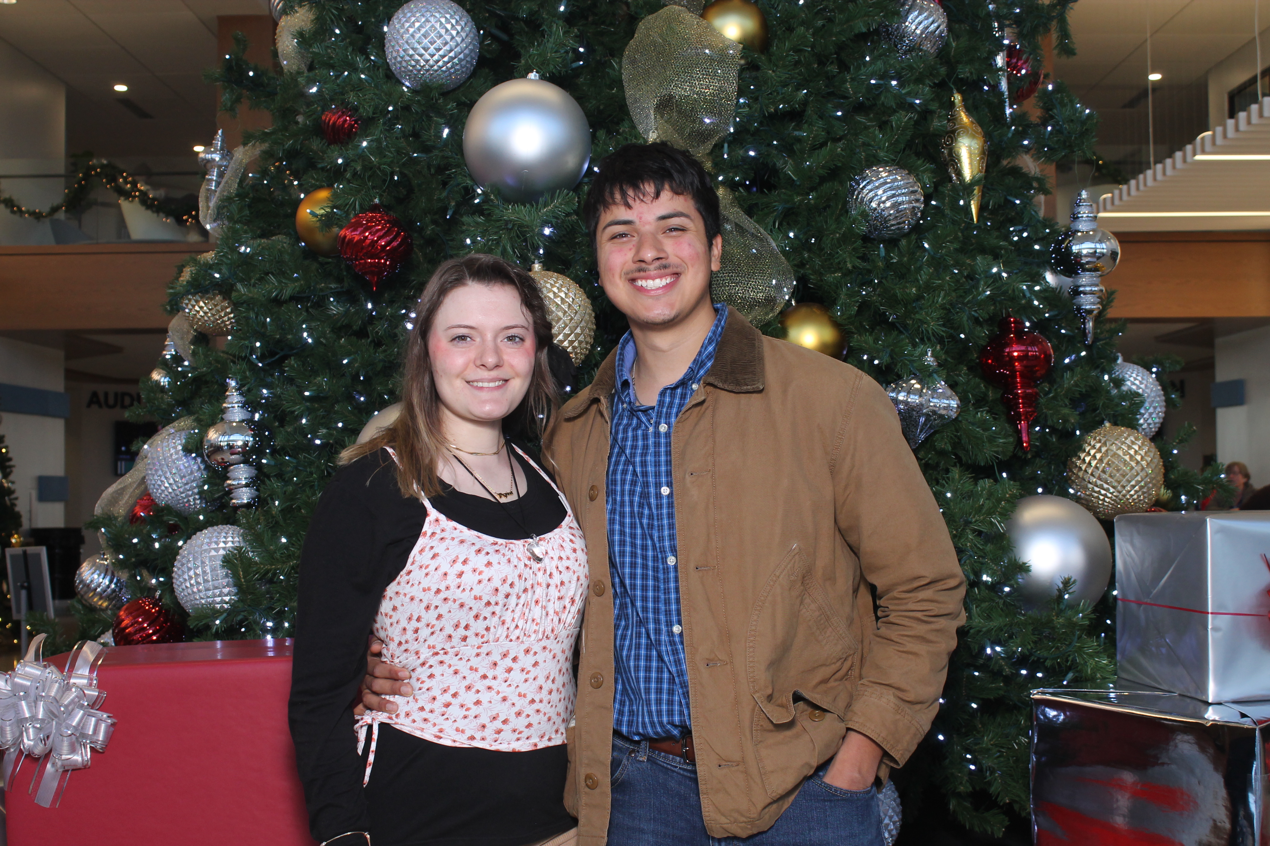 Rivers Crossing Christmas Invite | View more photos from the event at gallery.photoboothcincy.com/u/PhotoBoothCincy/Rivers-Crossing-Christmas-Invite