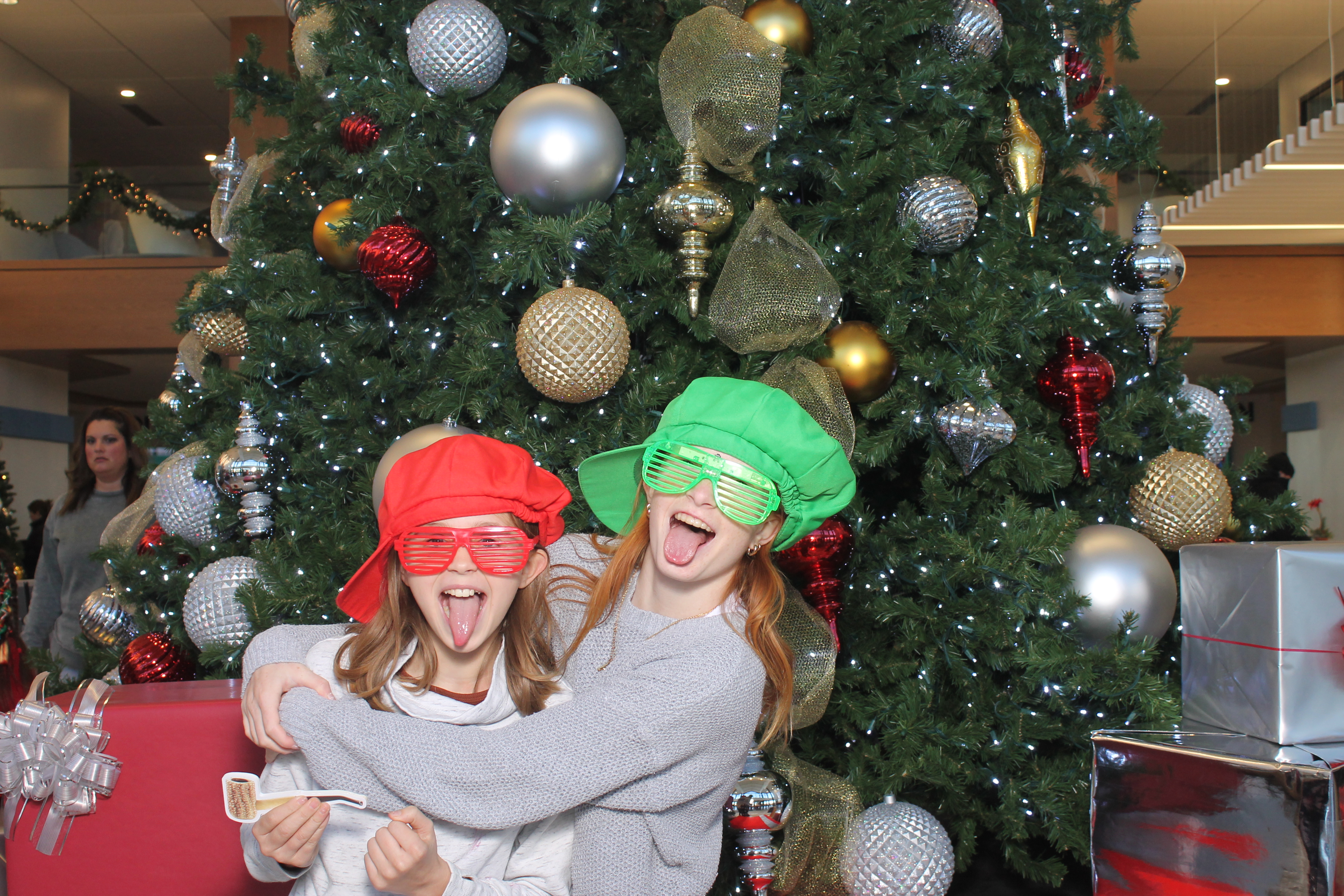 Rivers Crossing Christmas Invite | View more photos from the event at gallery.photoboothcincy.com/u/PhotoBoothCincy/Rivers-Crossing-Christmas-Invite