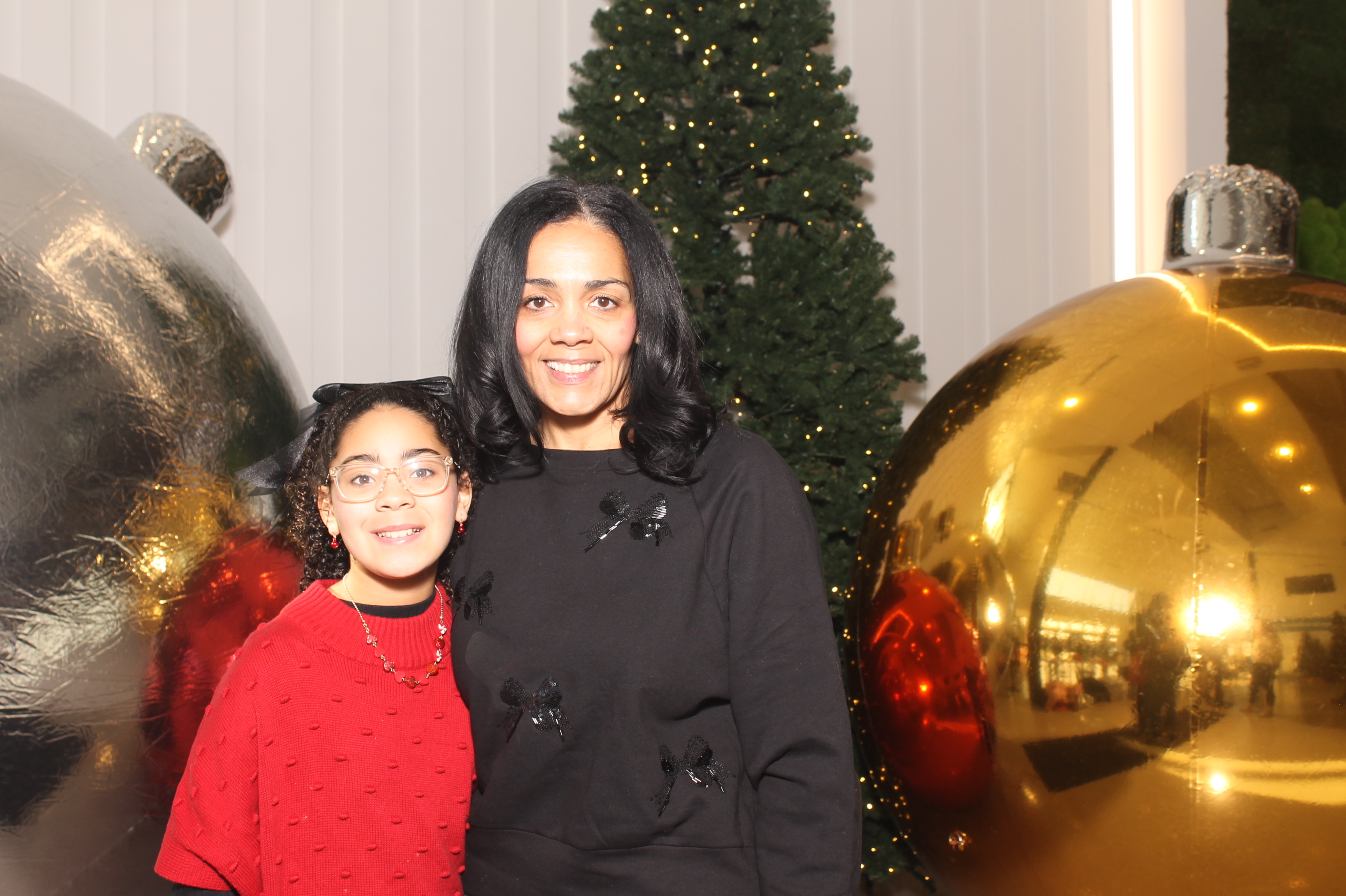 Rivers Crossing Christmas Invite | View more photos from the event at gallery.photoboothcincy.com/u/PhotoBoothCincy/Rivers-Crossing-Christmas-Invite