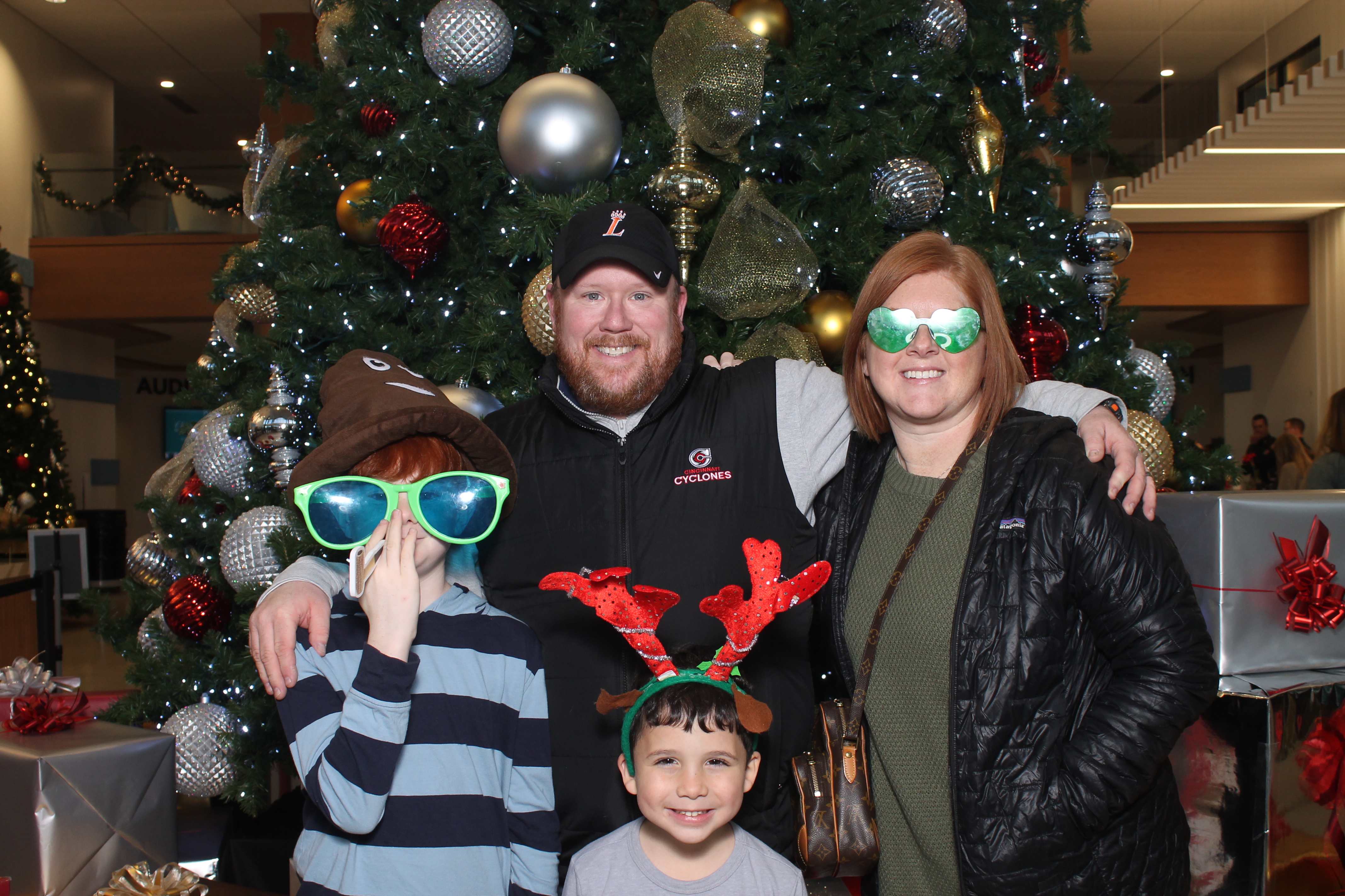 Rivers Crossing Christmas Invite | View more photos from the event at gallery.photoboothcincy.com/u/PhotoBoothCincy/Rivers-Crossing-Christmas-Invite
