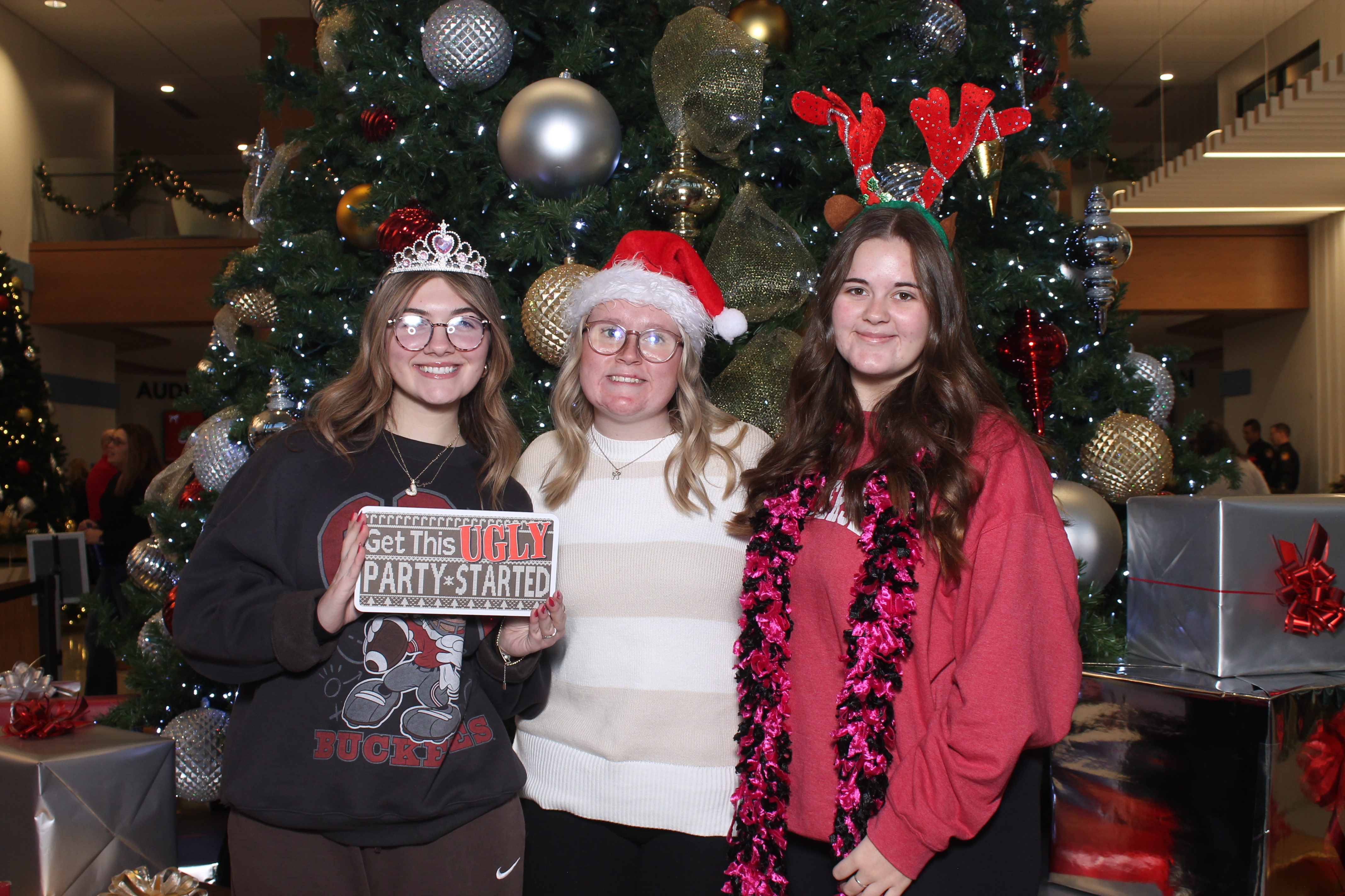 Rivers Crossing Christmas Invite | View more photos from the event at gallery.photoboothcincy.com/u/PhotoBoothCincy/Rivers-Crossing-Christmas-Invite