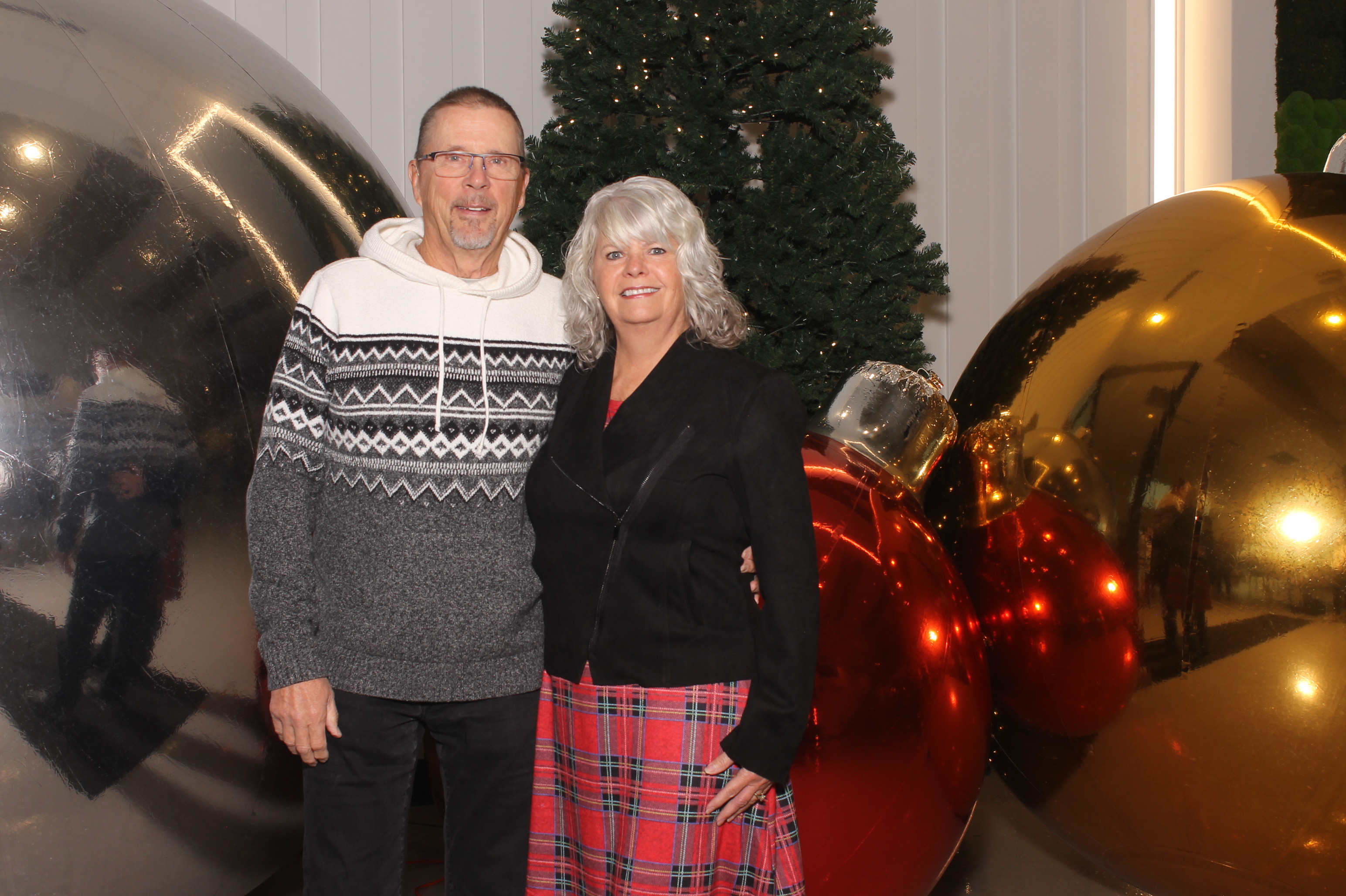 Rivers Crossing Christmas Invite | View more photos from the event at gallery.photoboothcincy.com/u/PhotoBoothCincy/Rivers-Crossing-Christmas-Invite