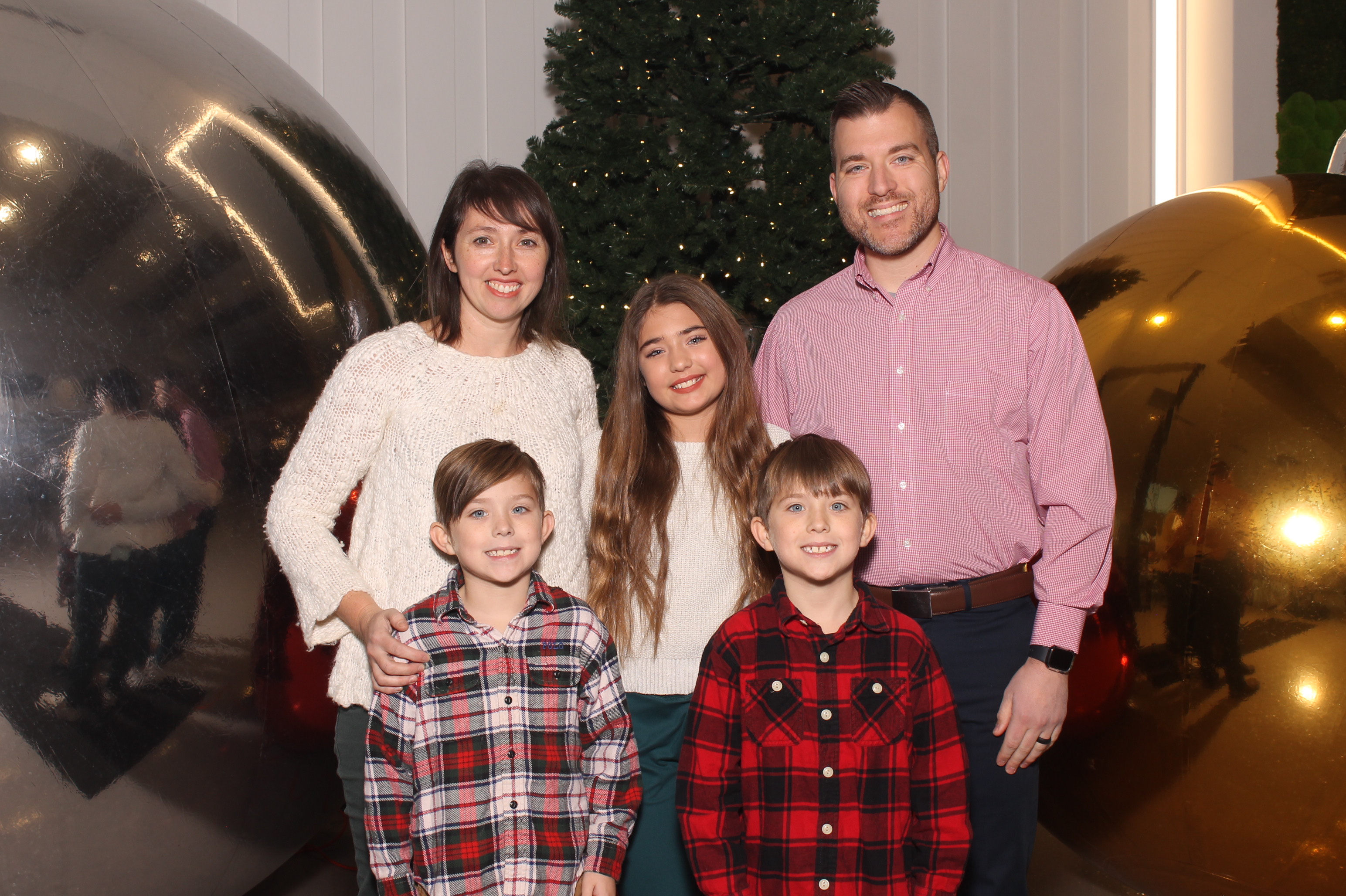Rivers Crossing Christmas Invite | View more photos from the event at gallery.photoboothcincy.com/u/PhotoBoothCincy/Rivers-Crossing-Christmas-Invite