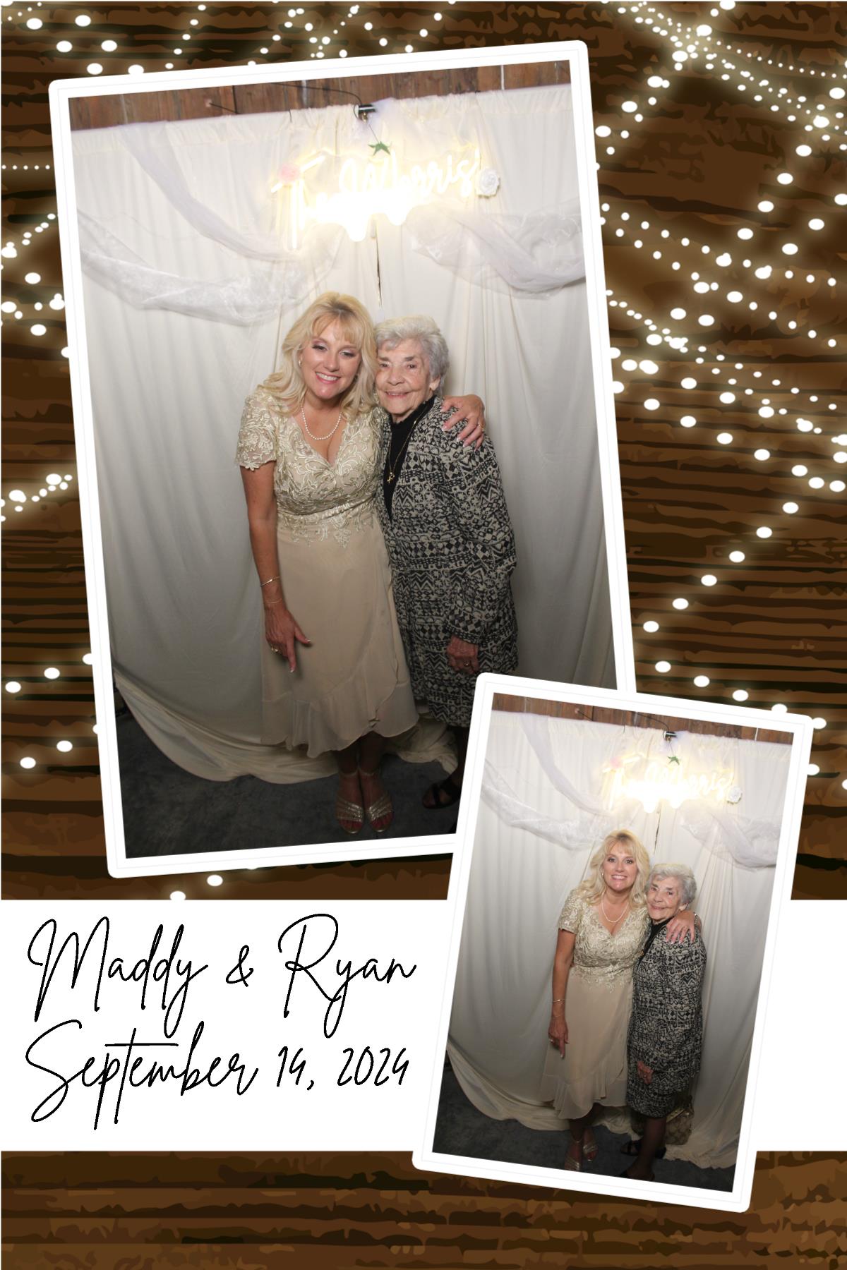 Ryan & Madison  | View more photos from the event at gallery.photoboothcincy.com/u/PhotoBoothCincy/Ryan-Madison