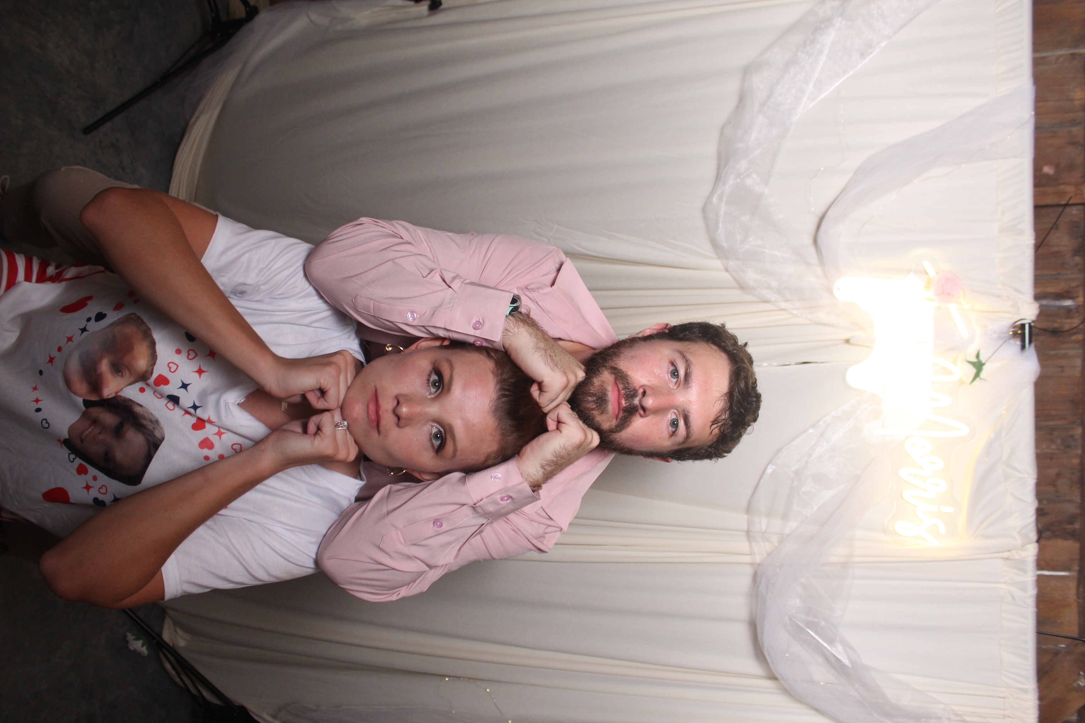 Ryan & Madison  | View more photos from the event at gallery.photoboothcincy.com/u/PhotoBoothCincy/Ryan-Madison