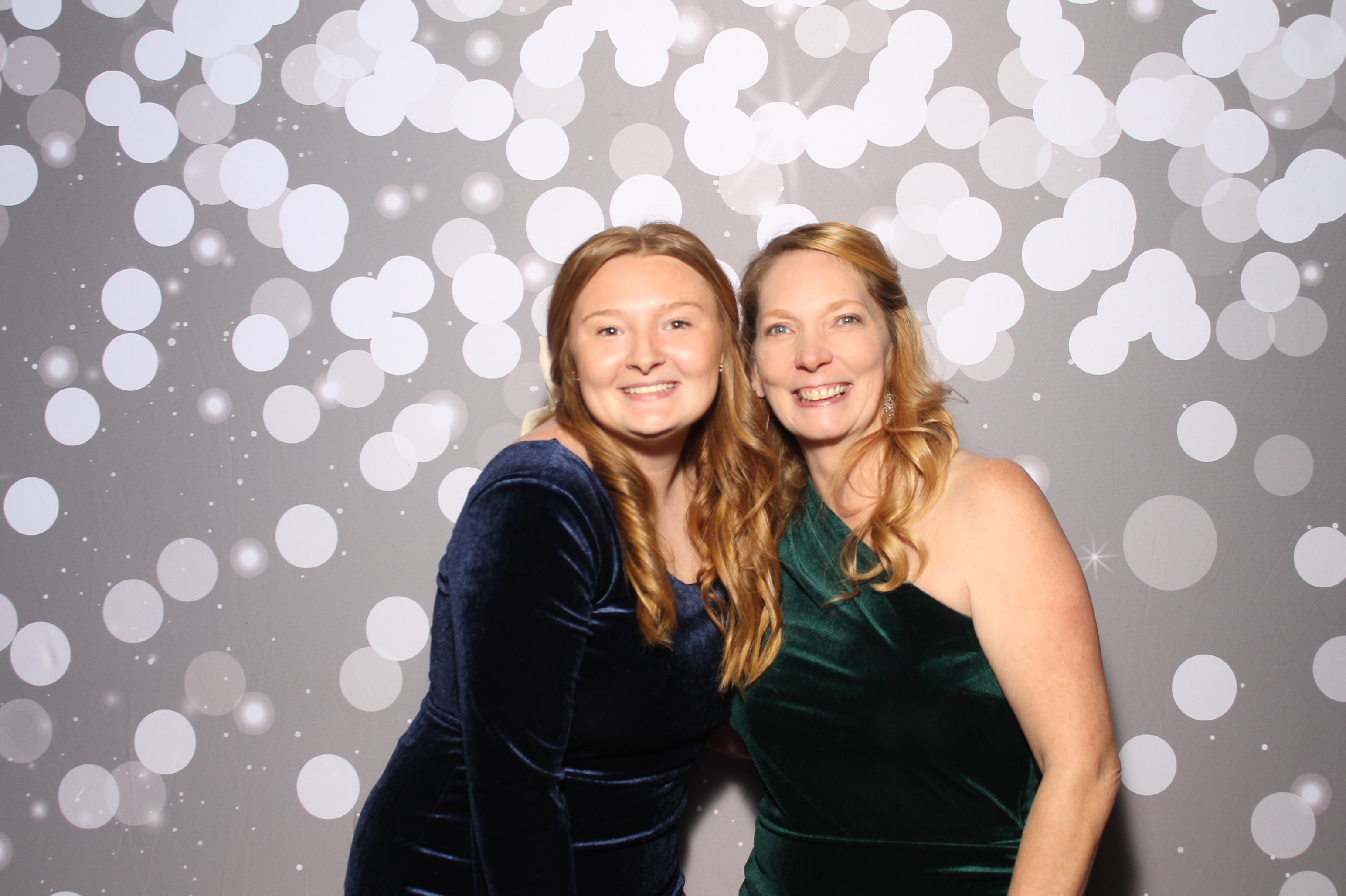 SEI Holiday Party | View more photos from the event at gallery.photoboothcincy.com/u/PhotoBoothCincy/SEI-Holiday-Party