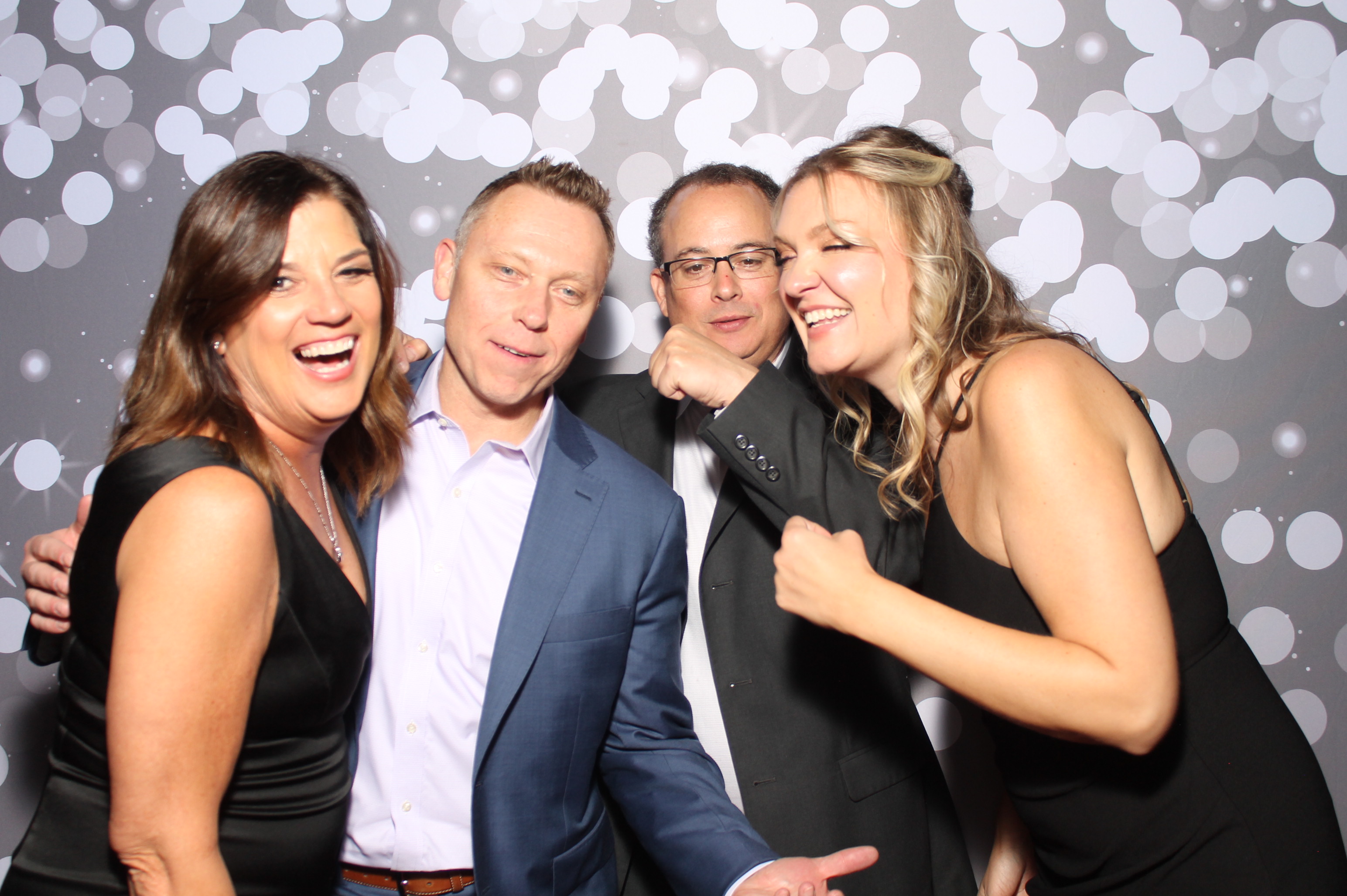 SEI Holiday Party | View more photos from the event at gallery.photoboothcincy.com/u/PhotoBoothCincy/SEI-Holiday-Party