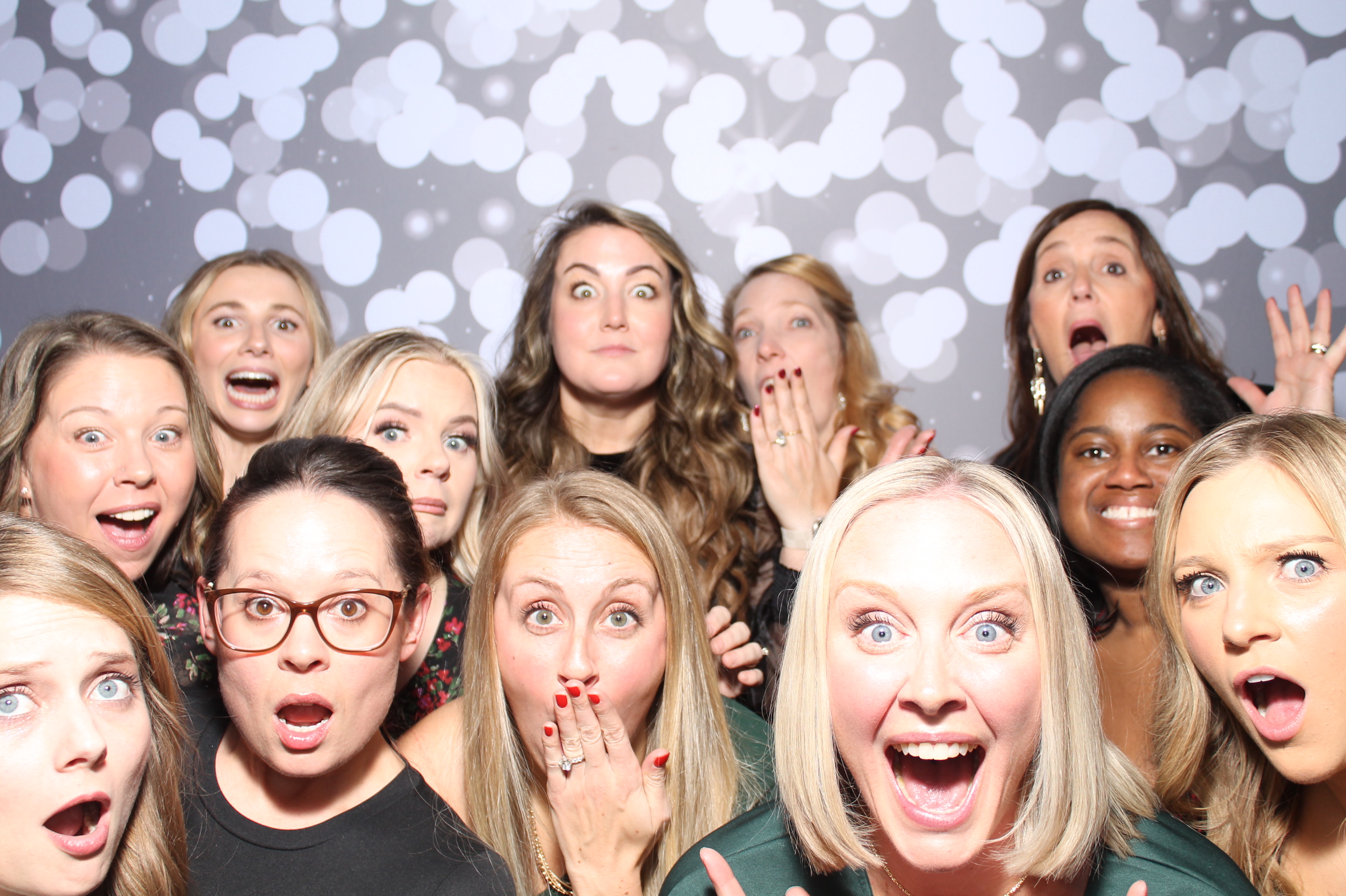SEI Holiday Party | View more photos from the event at gallery.photoboothcincy.com/u/PhotoBoothCincy/SEI-Holiday-Party
