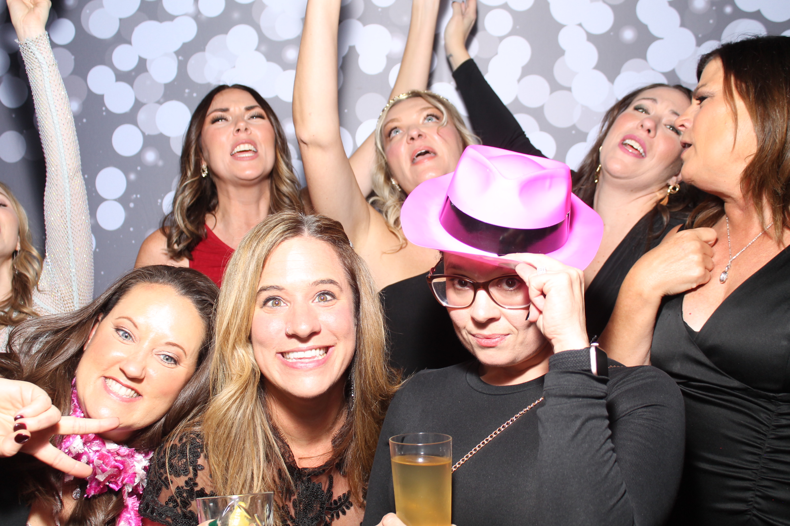 SEI Holiday Party | View more photos from the event at gallery.photoboothcincy.com/u/PhotoBoothCincy/SEI-Holiday-Party