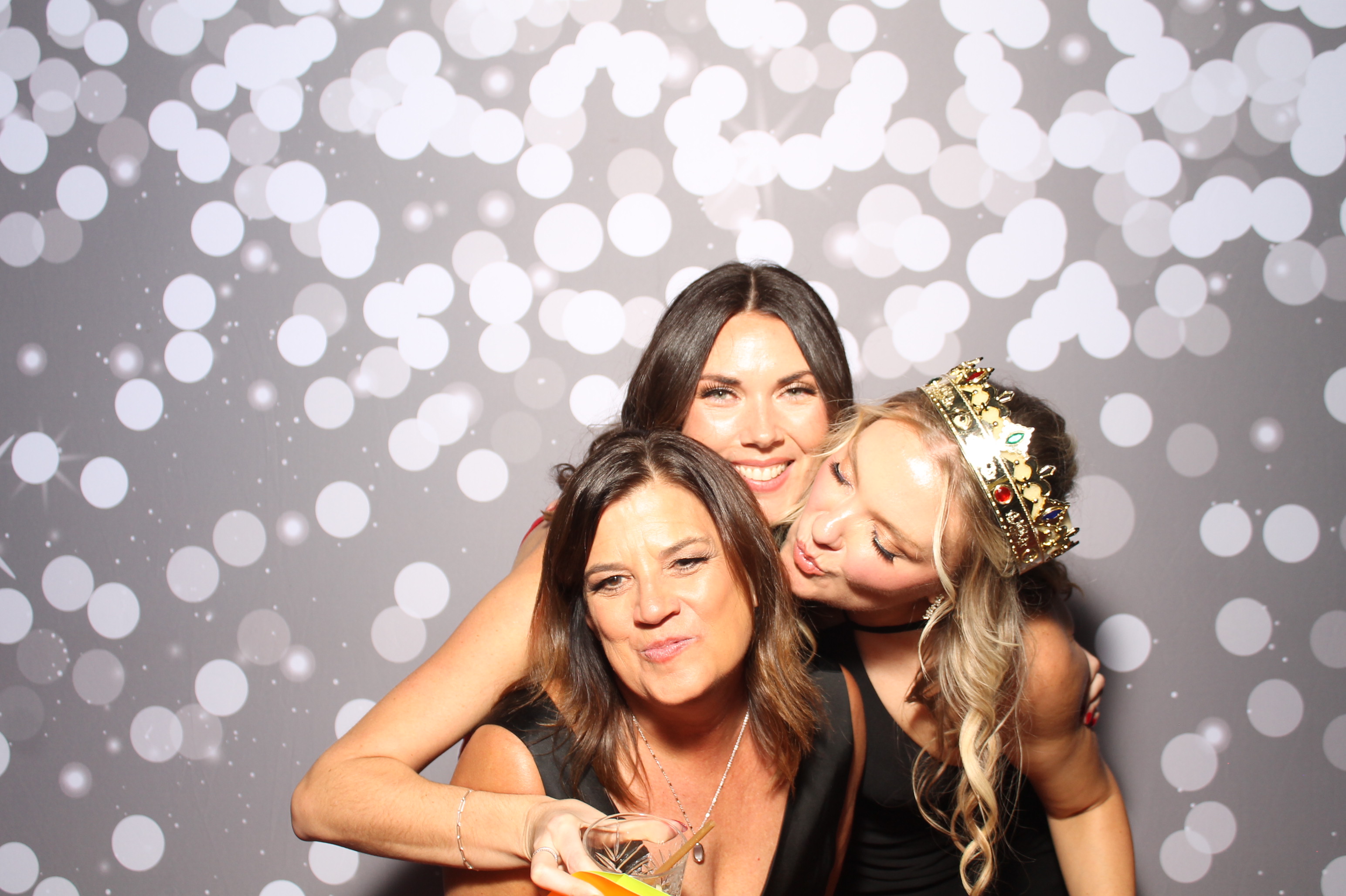 SEI Holiday Party | View more photos from the event at gallery.photoboothcincy.com/u/PhotoBoothCincy/SEI-Holiday-Party