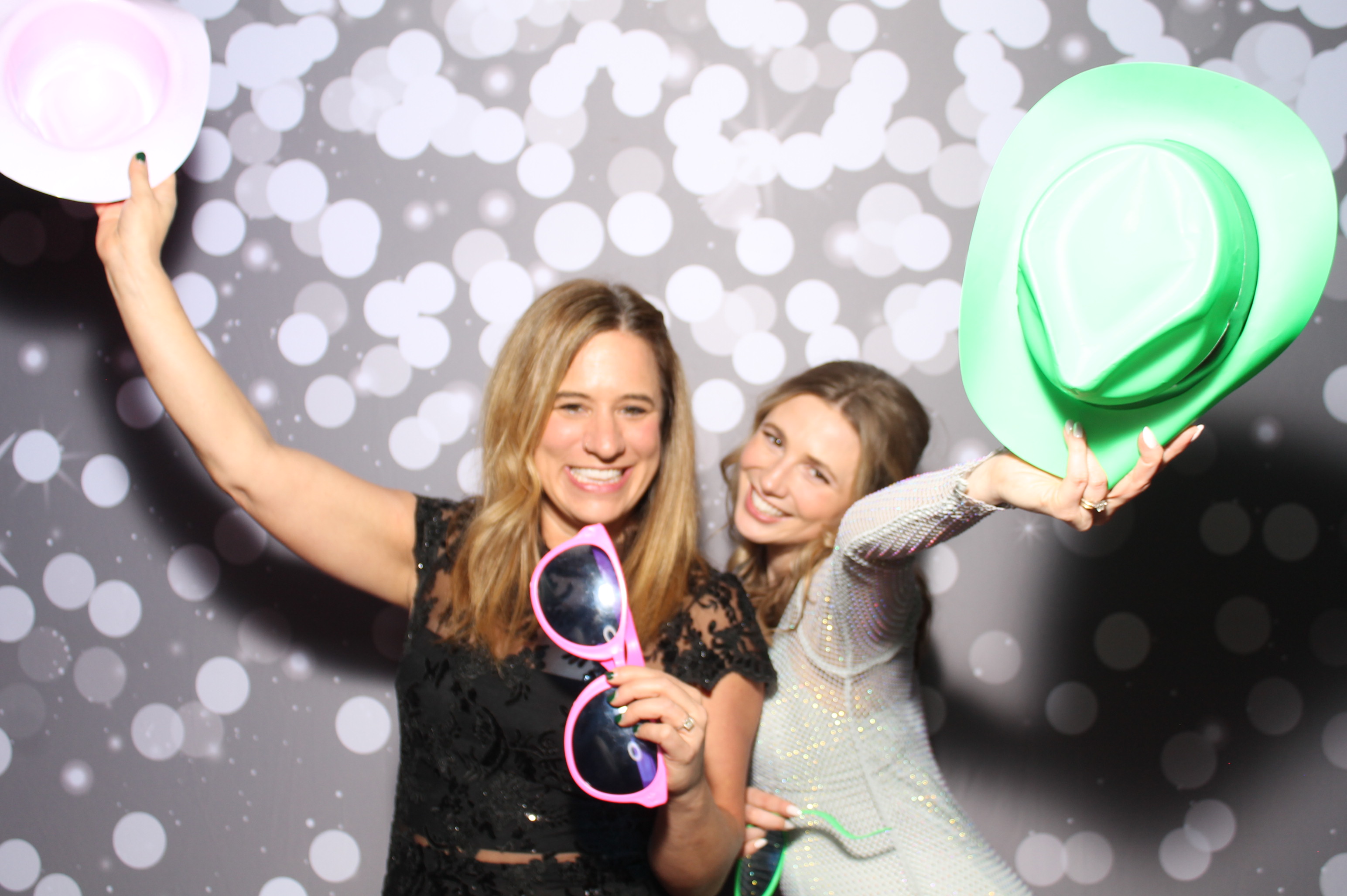 SEI Holiday Party | View more photos from the event at gallery.photoboothcincy.com/u/PhotoBoothCincy/SEI-Holiday-Party