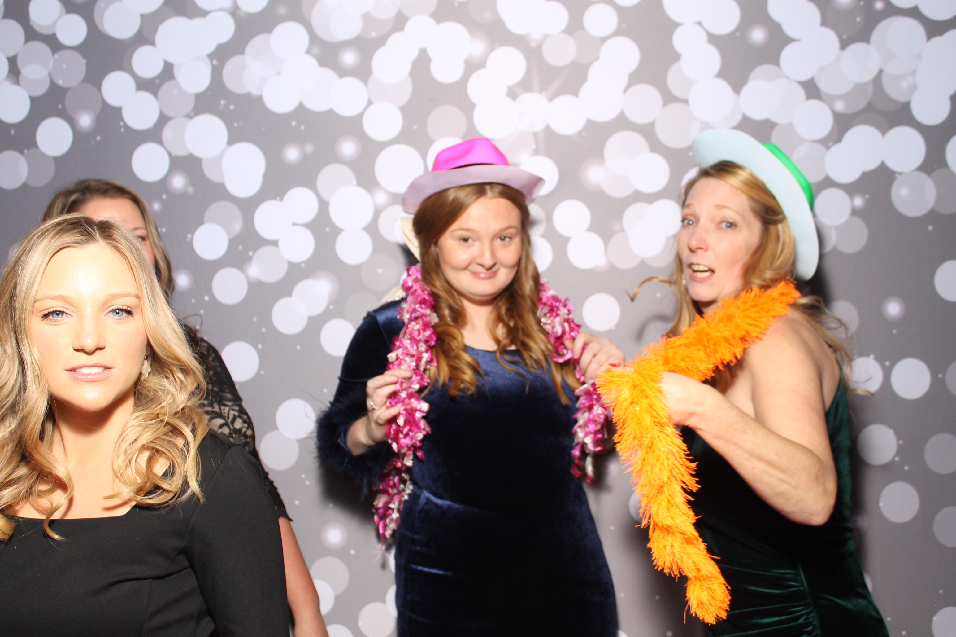 SEI Holiday Party | View more photos from the event at gallery.photoboothcincy.com/u/PhotoBoothCincy/SEI-Holiday-Party