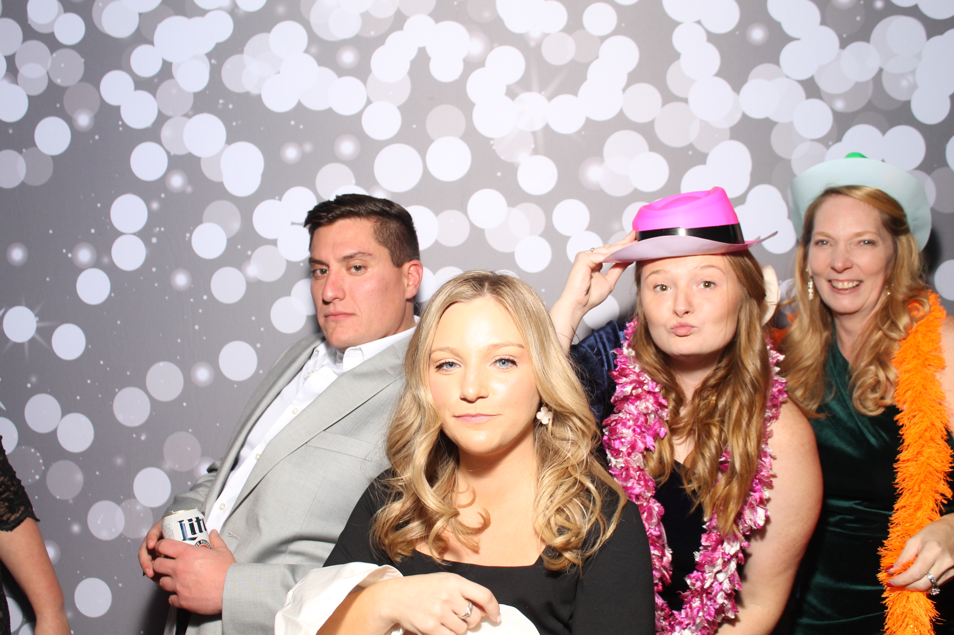 SEI Holiday Party | View more photos from the event at gallery.photoboothcincy.com/u/PhotoBoothCincy/SEI-Holiday-Party