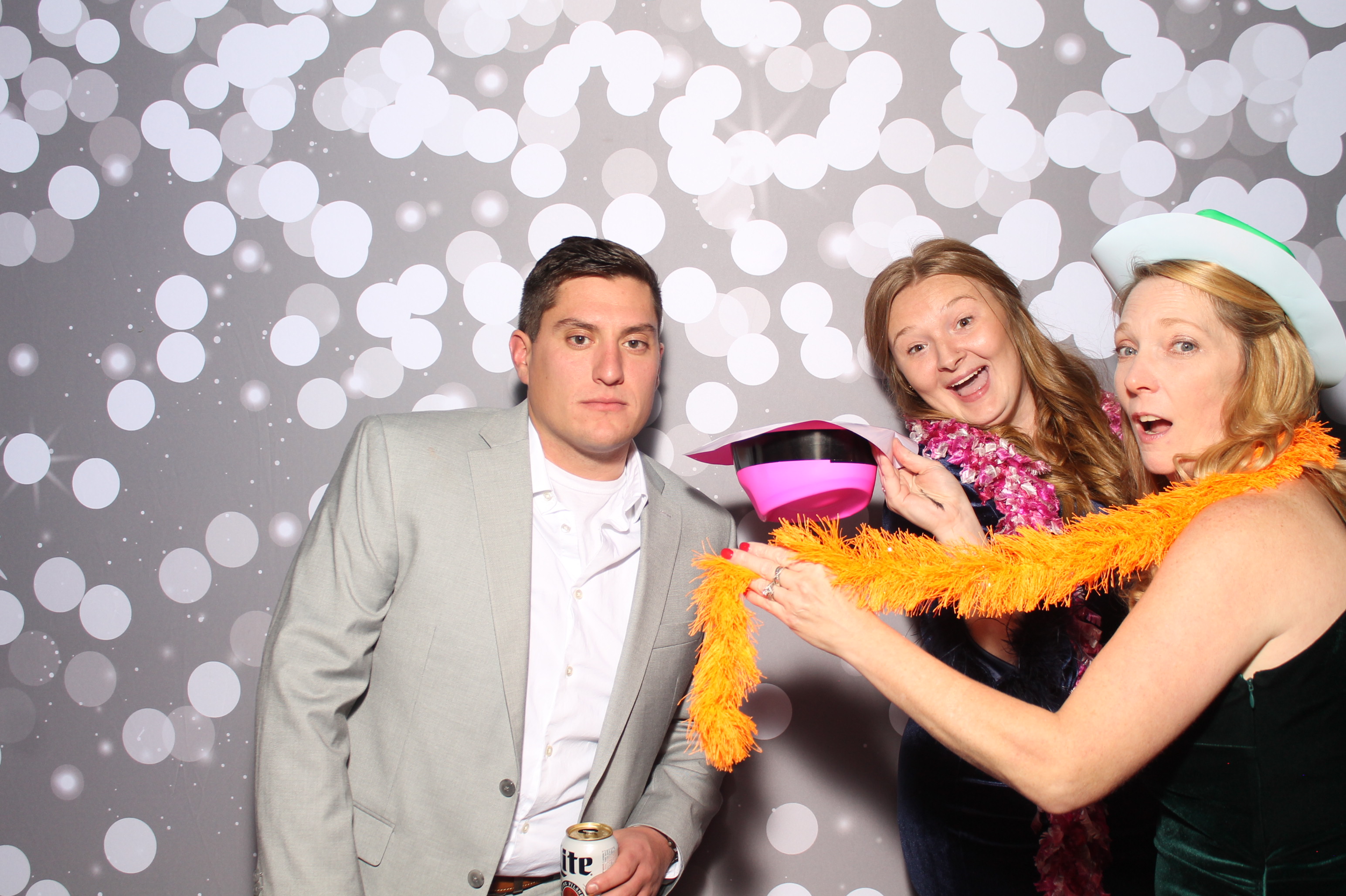 SEI Holiday Party | View more photos from the event at gallery.photoboothcincy.com/u/PhotoBoothCincy/SEI-Holiday-Party