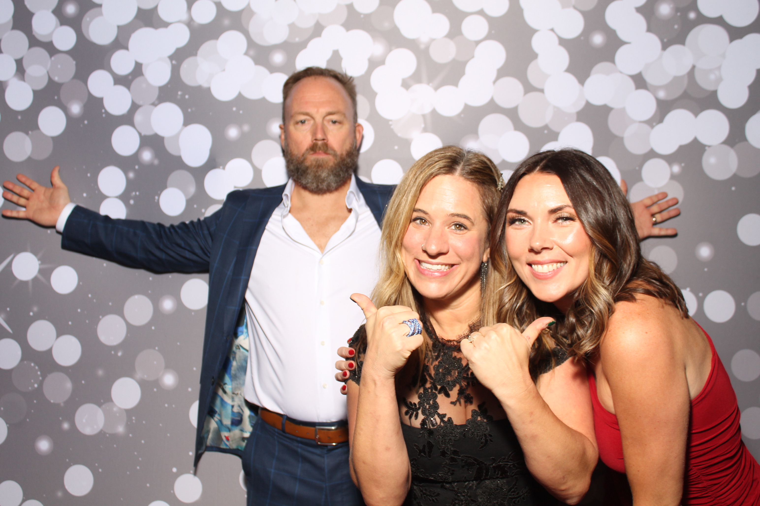 SEI Holiday Party | View more photos from the event at gallery.photoboothcincy.com/u/PhotoBoothCincy/SEI-Holiday-Party