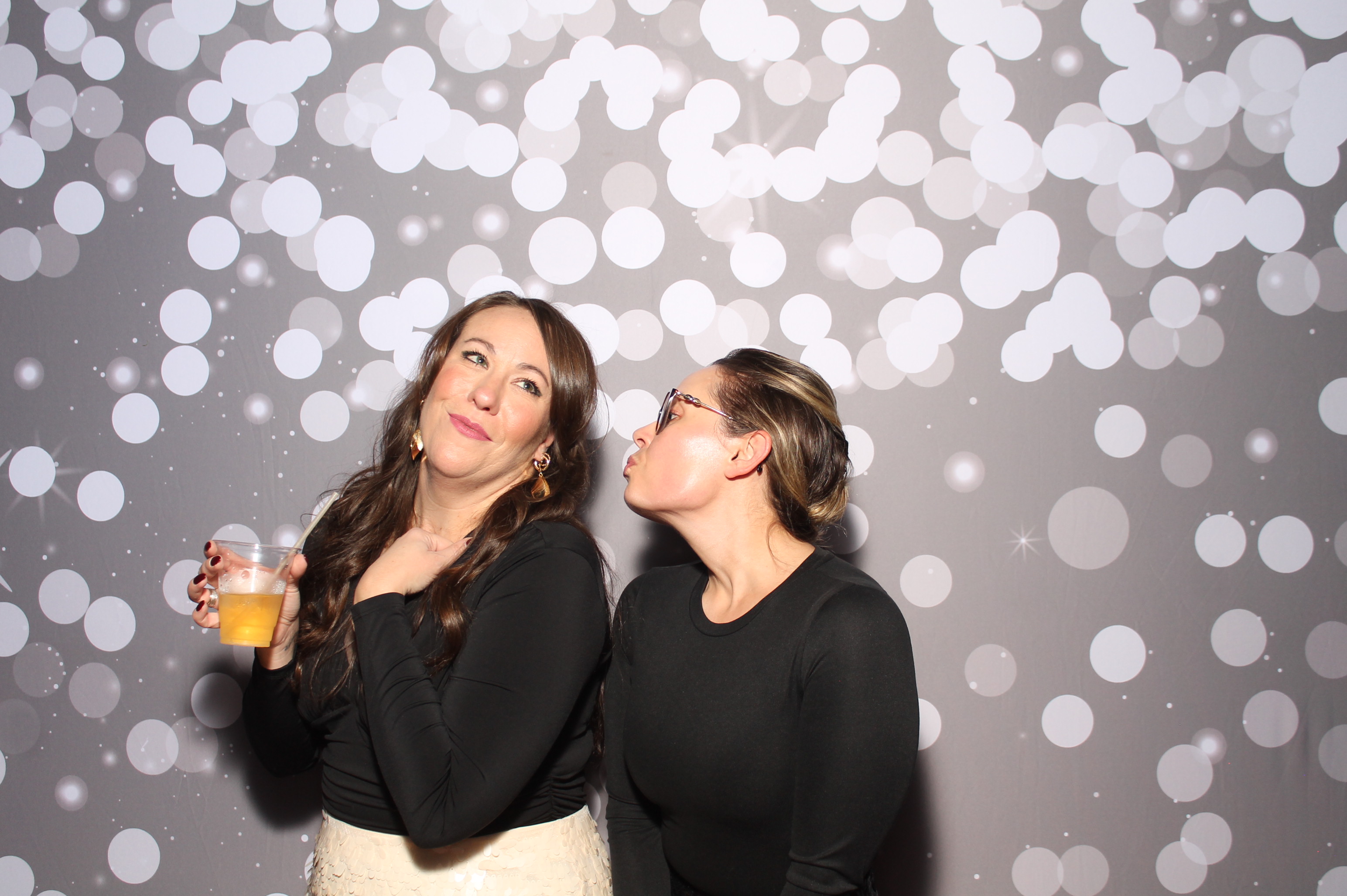 SEI Holiday Party | View more photos from the event at gallery.photoboothcincy.com/u/PhotoBoothCincy/SEI-Holiday-Party