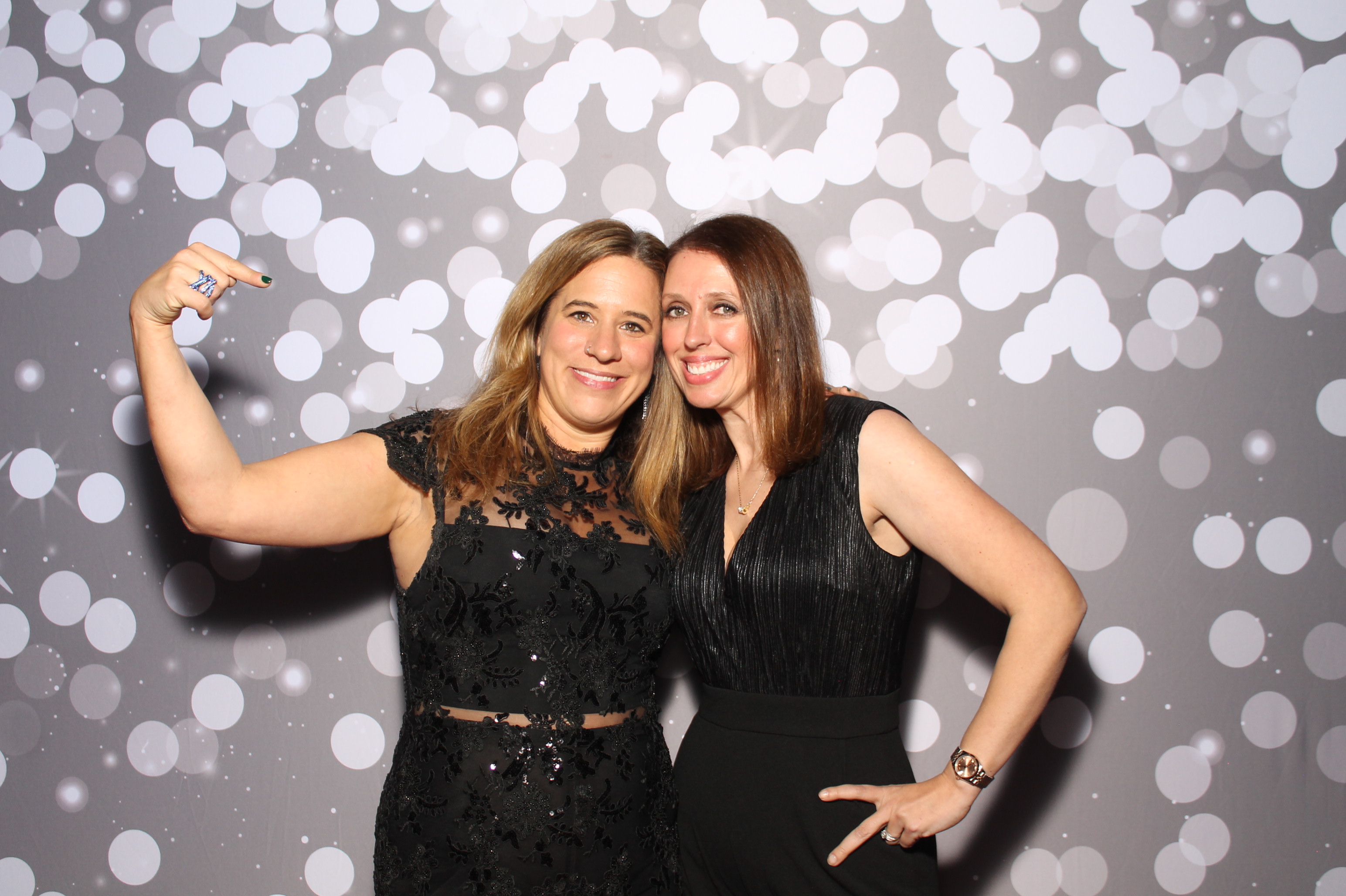 SEI Holiday Party | View more photos from the event at gallery.photoboothcincy.com/u/PhotoBoothCincy/SEI-Holiday-Party