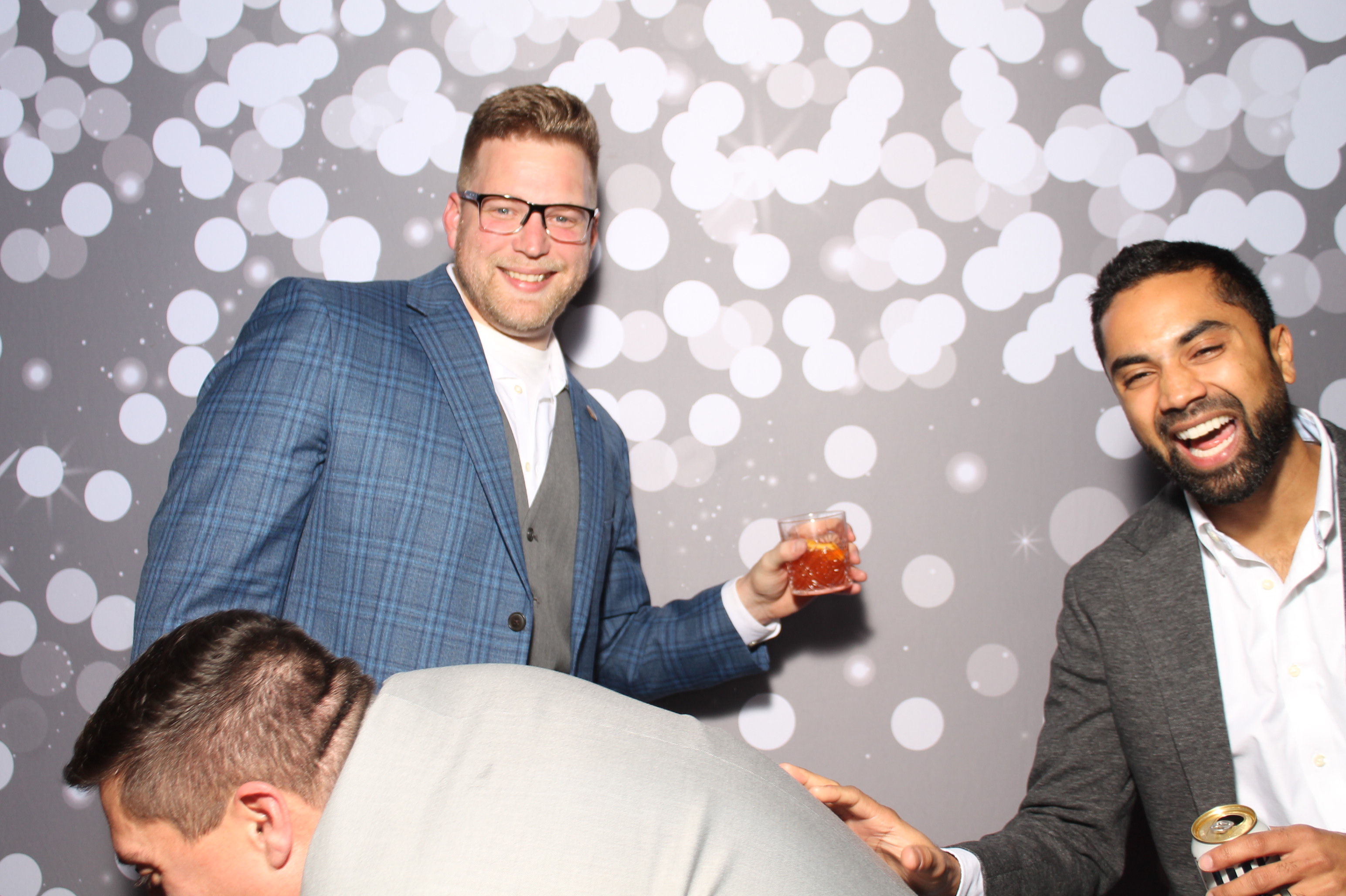 SEI Holiday Party | View more photos from the event at gallery.photoboothcincy.com/u/PhotoBoothCincy/SEI-Holiday-Party
