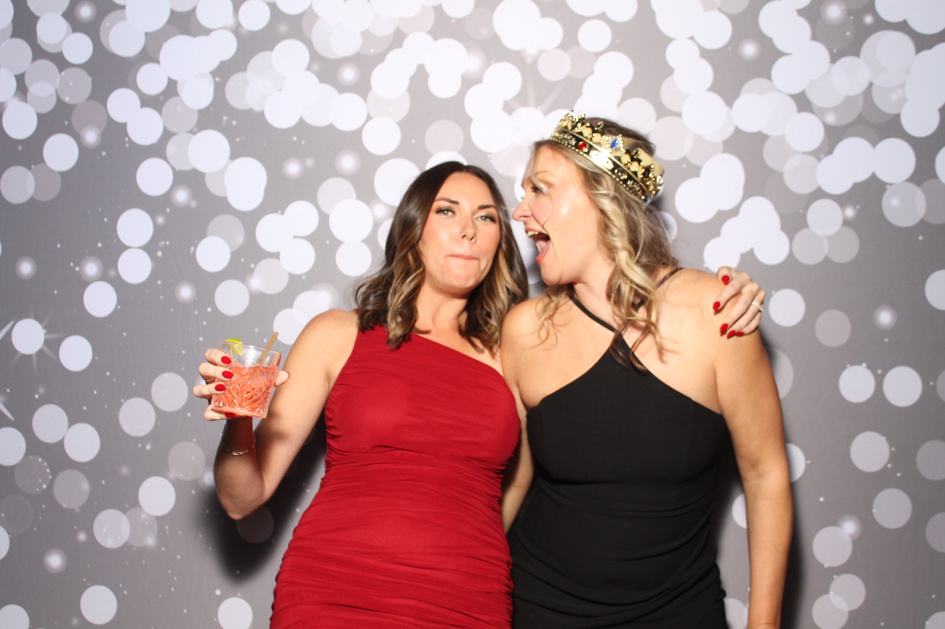 SEI Holiday Party | View more photos from the event at gallery.photoboothcincy.com/u/PhotoBoothCincy/SEI-Holiday-Party