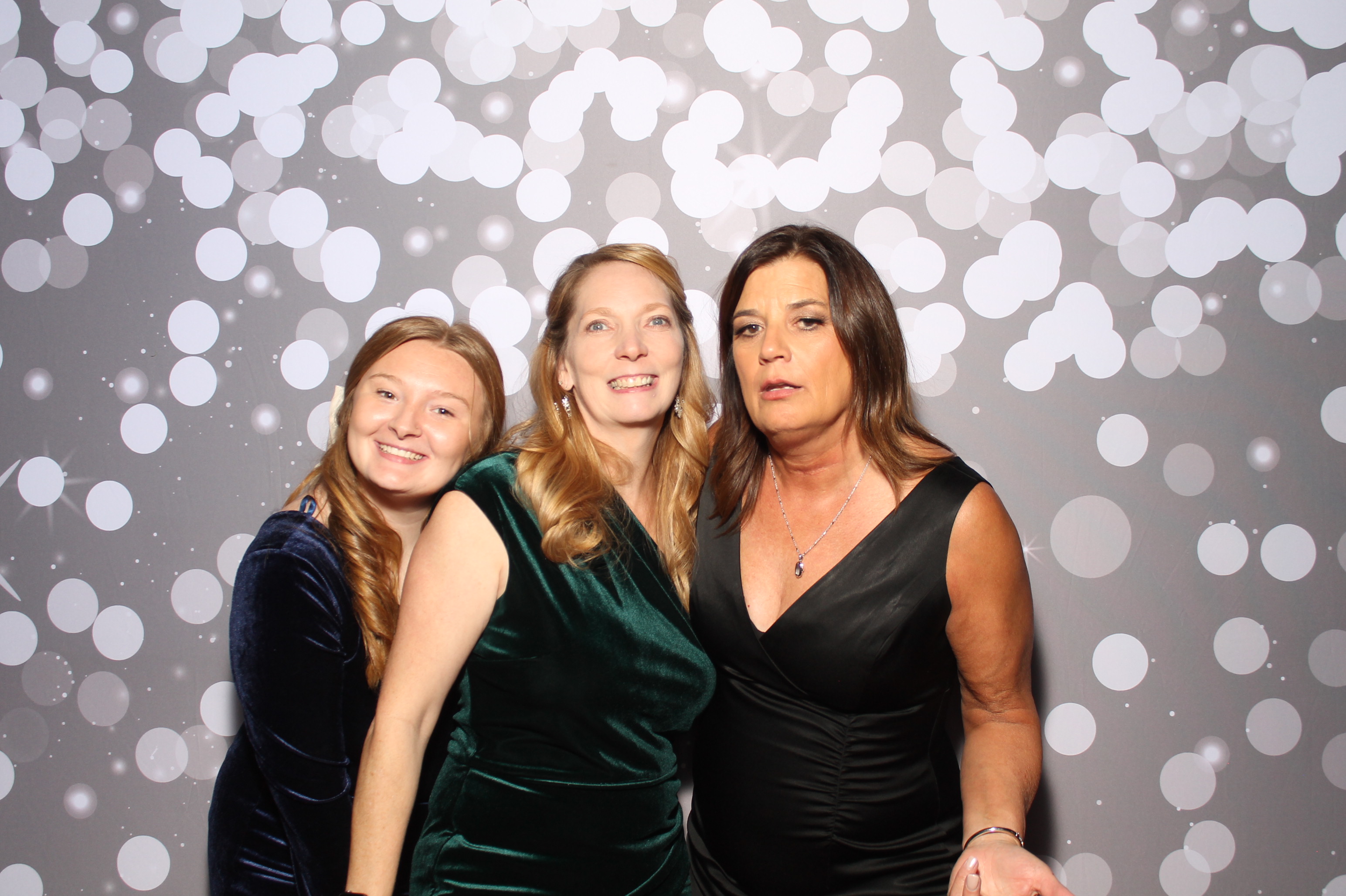 SEI Holiday Party | View more photos from the event at gallery.photoboothcincy.com/u/PhotoBoothCincy/SEI-Holiday-Party