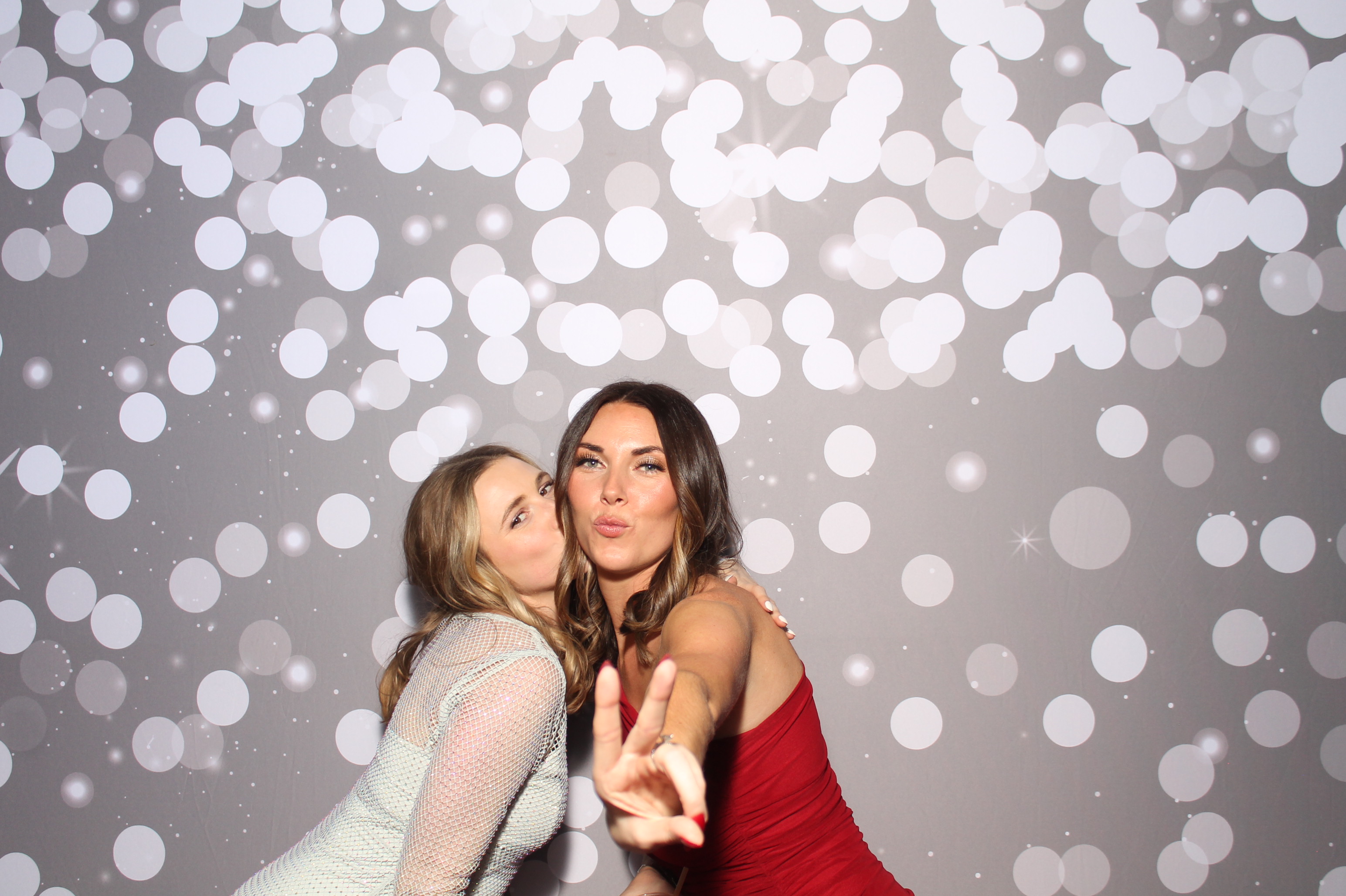 SEI Holiday Party | View more photos from the event at gallery.photoboothcincy.com/u/PhotoBoothCincy/SEI-Holiday-Party