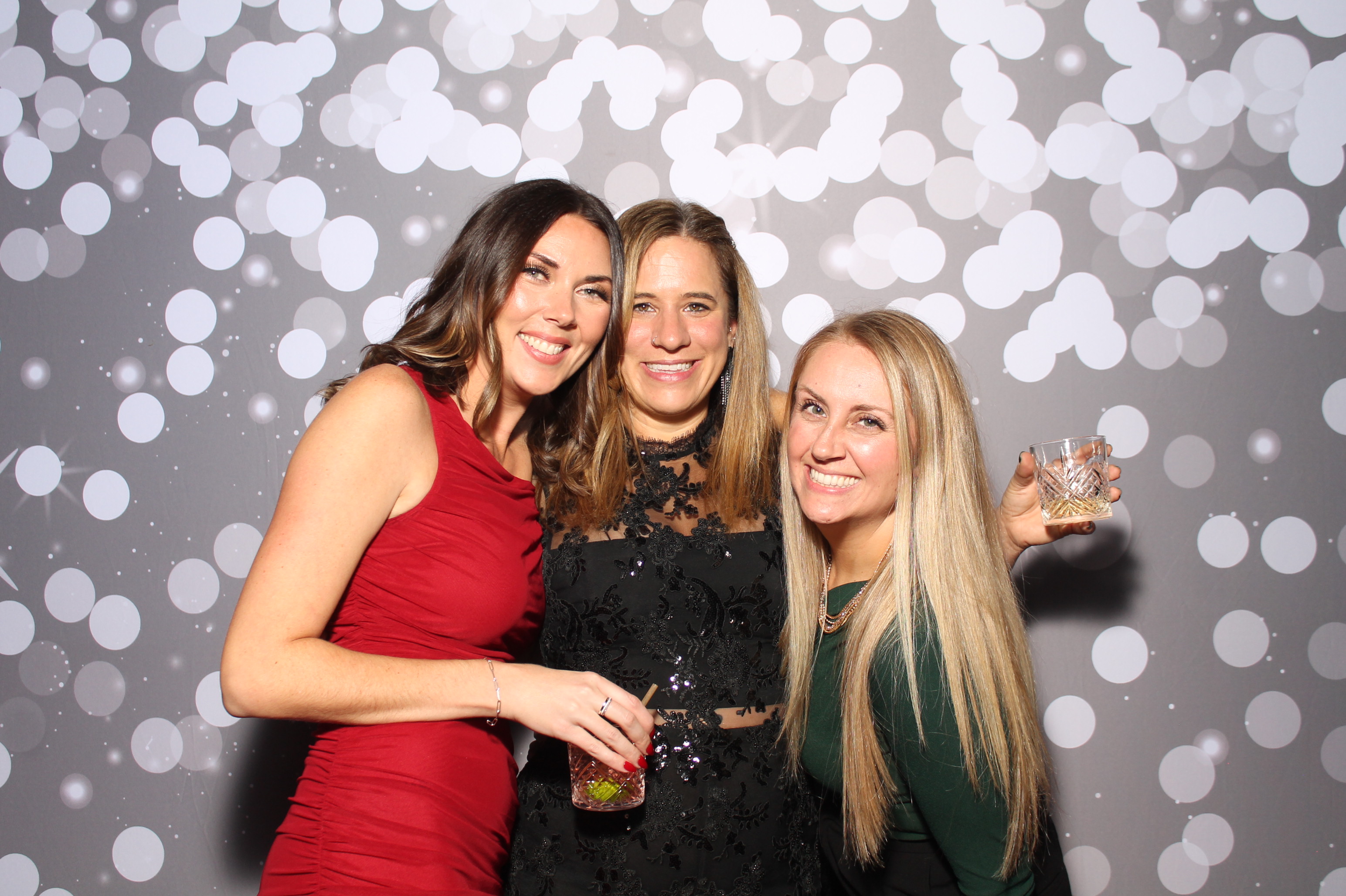 SEI Holiday Party | View more photos from the event at gallery.photoboothcincy.com/u/PhotoBoothCincy/SEI-Holiday-Party