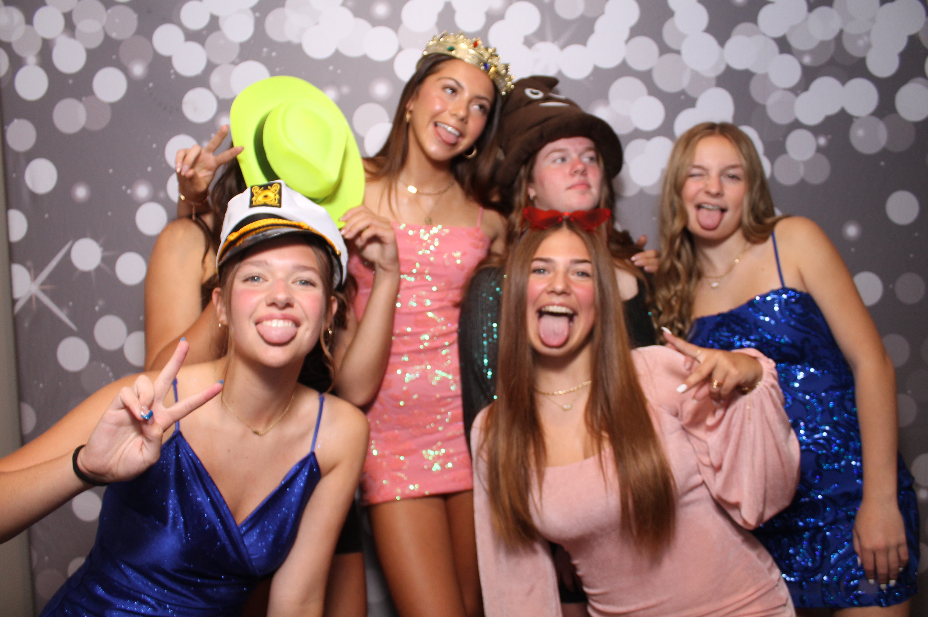 SHDHS Homecoming | View more photos from the event at gallery.photoboothcincy.com/u/PhotoBoothCincy/SHDHS-Homecoming
