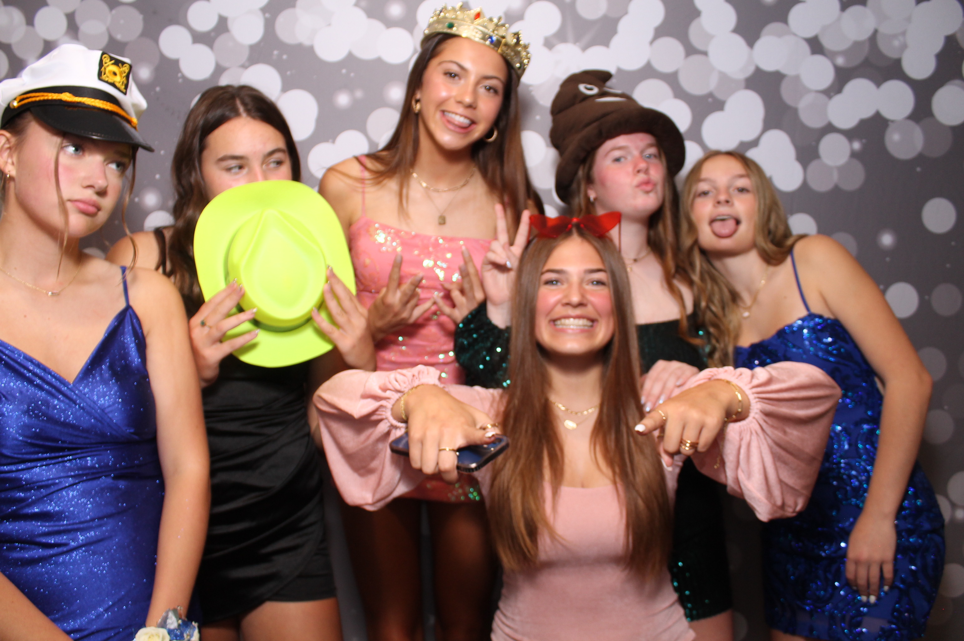 SHDHS Homecoming | View more photos from the event at gallery.photoboothcincy.com/u/PhotoBoothCincy/SHDHS-Homecoming