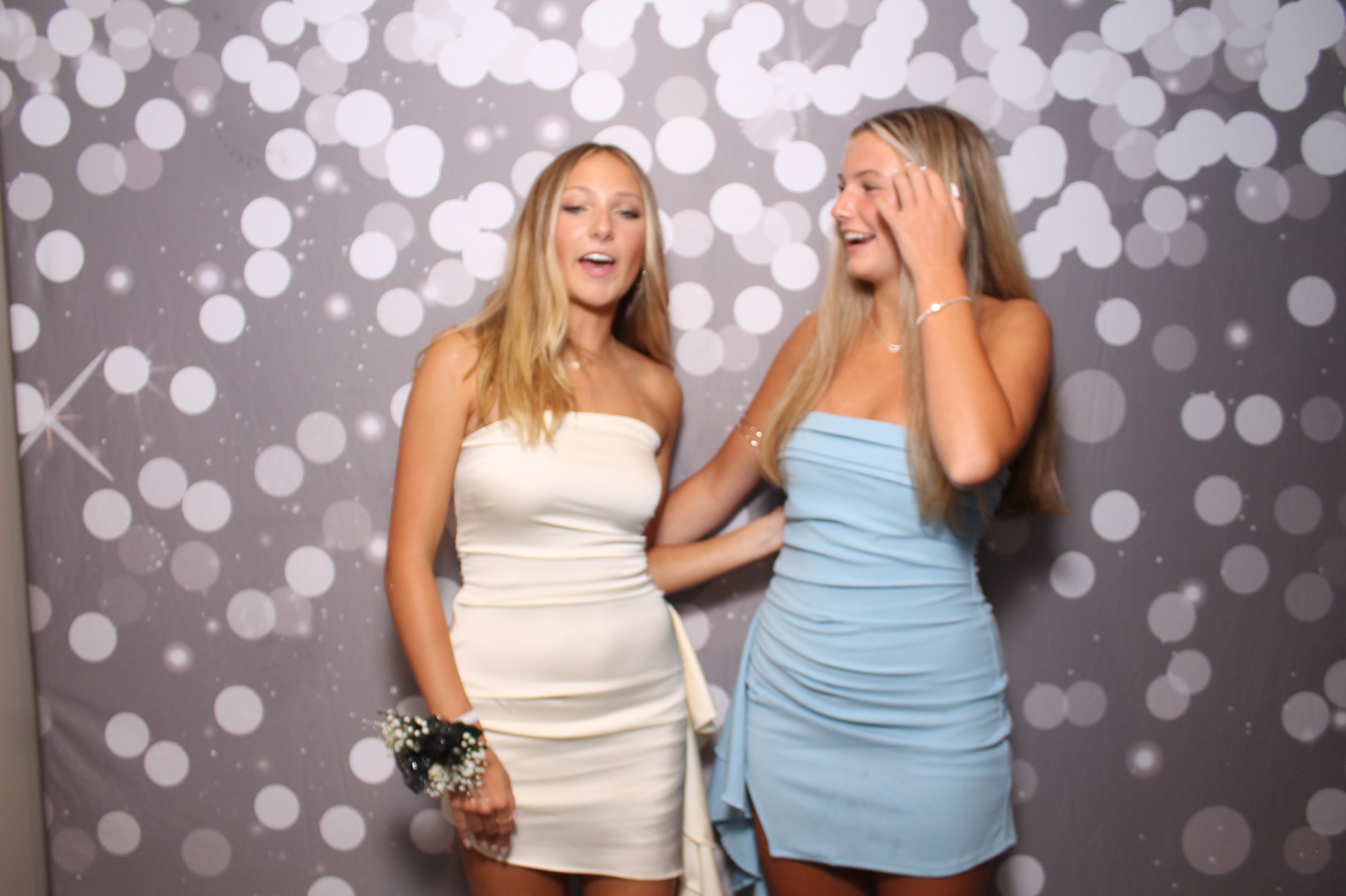 SHDHS Homecoming | View more photos from the event at gallery.photoboothcincy.com/u/PhotoBoothCincy/SHDHS-Homecoming