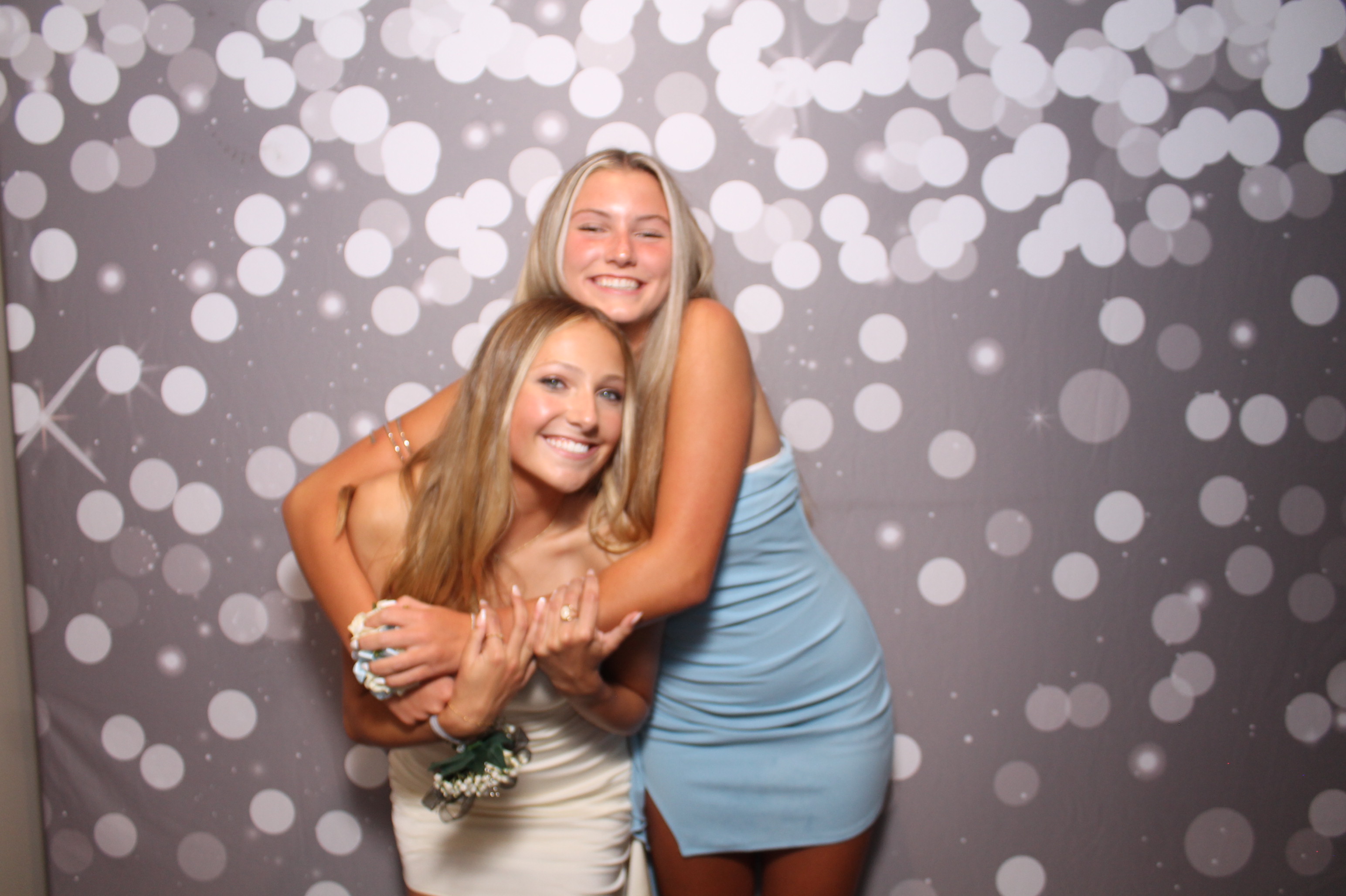 SHDHS Homecoming | View more photos from the event at gallery.photoboothcincy.com/u/PhotoBoothCincy/SHDHS-Homecoming