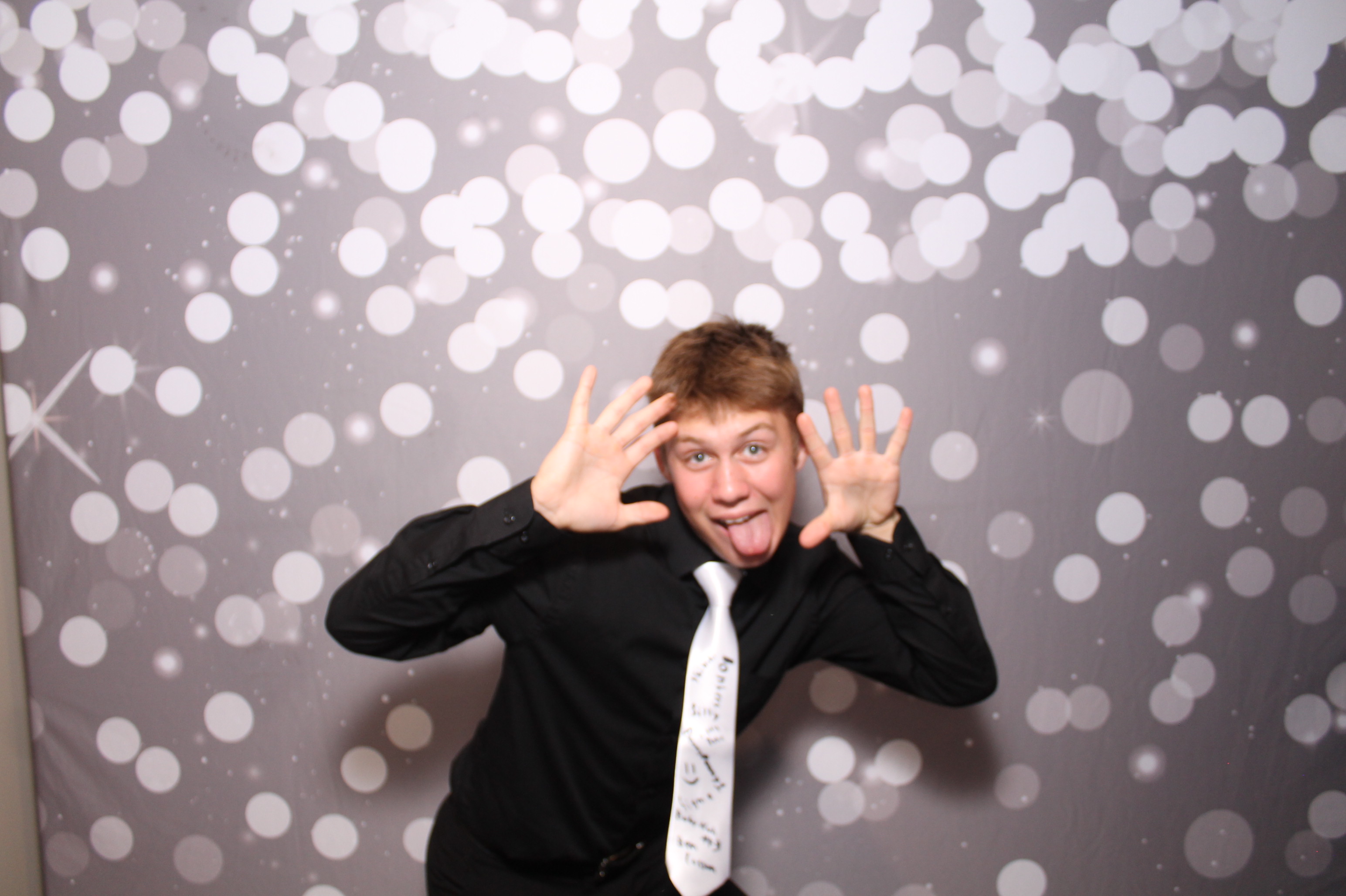 SHDHS Homecoming | View more photos from the event at gallery.photoboothcincy.com/u/PhotoBoothCincy/SHDHS-Homecoming