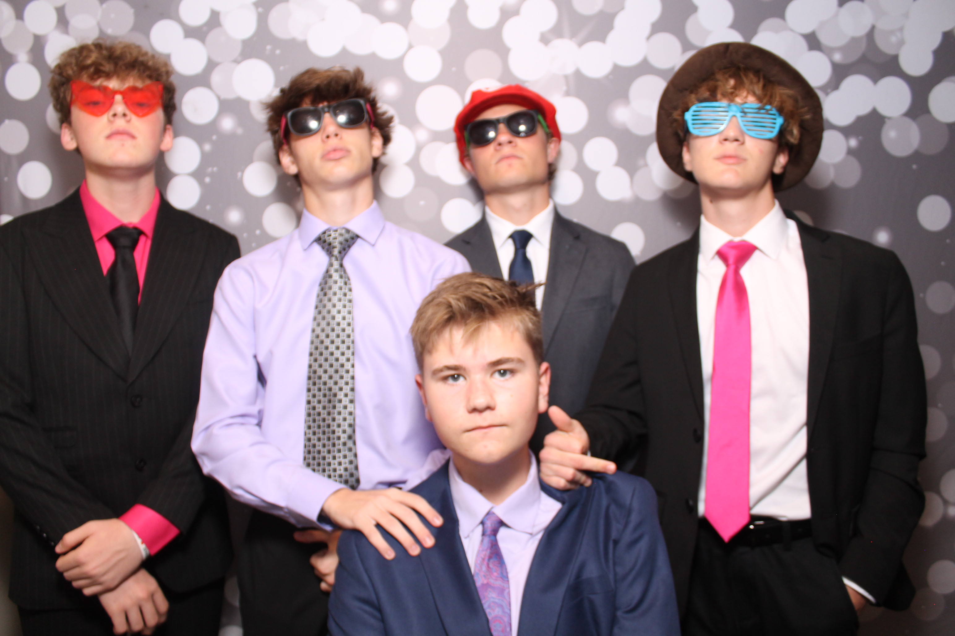 SHDHS Homecoming | View more photos from the event at gallery.photoboothcincy.com/u/PhotoBoothCincy/SHDHS-Homecoming