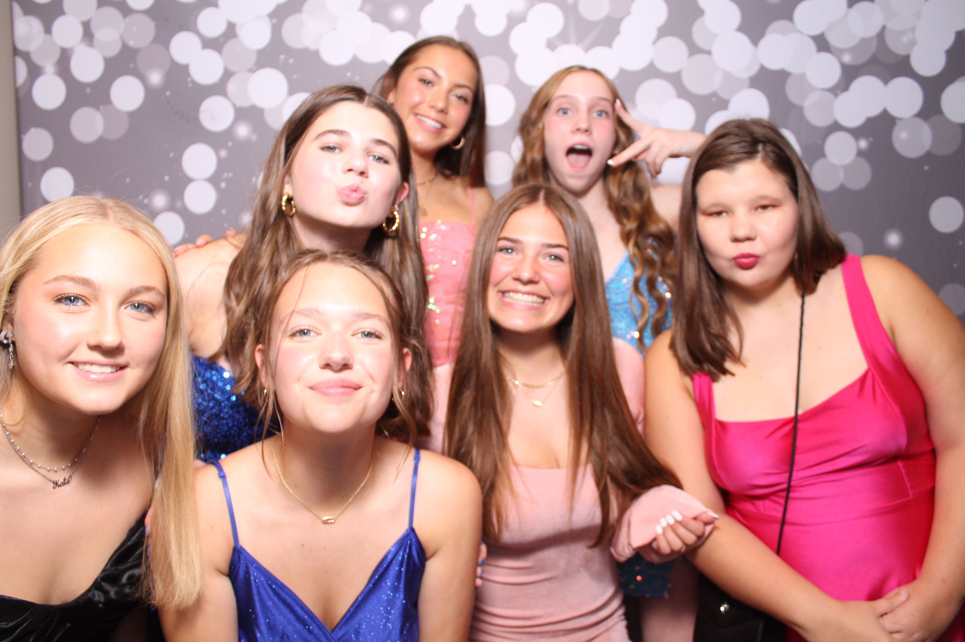 SHDHS Homecoming | View more photos from the event at gallery.photoboothcincy.com/u/PhotoBoothCincy/SHDHS-Homecoming