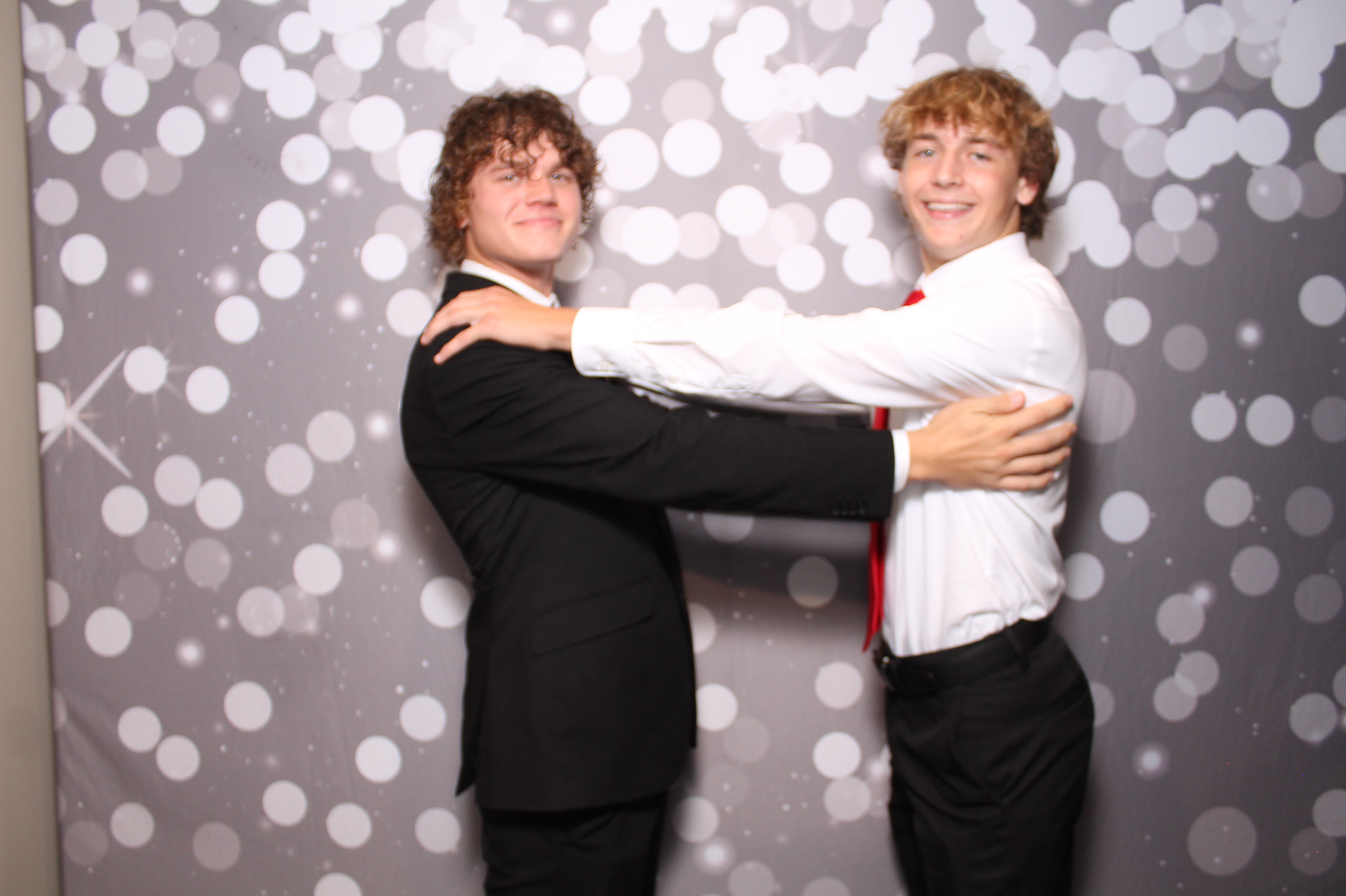 SHDHS Homecoming | View more photos from the event at gallery.photoboothcincy.com/u/PhotoBoothCincy/SHDHS-Homecoming