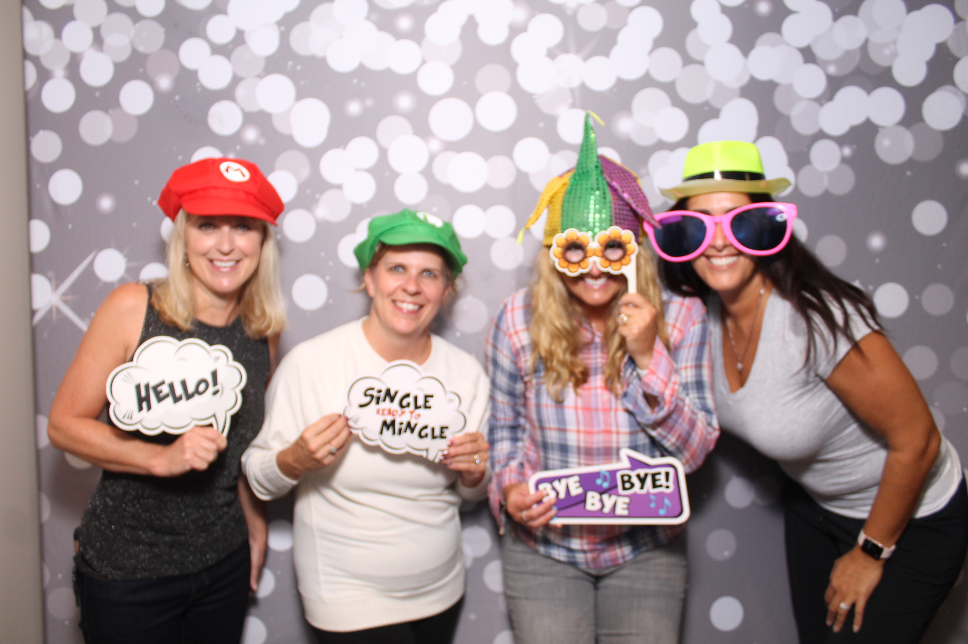 SHDHS Homecoming | View more photos from the event at gallery.photoboothcincy.com/u/PhotoBoothCincy/SHDHS-Homecoming