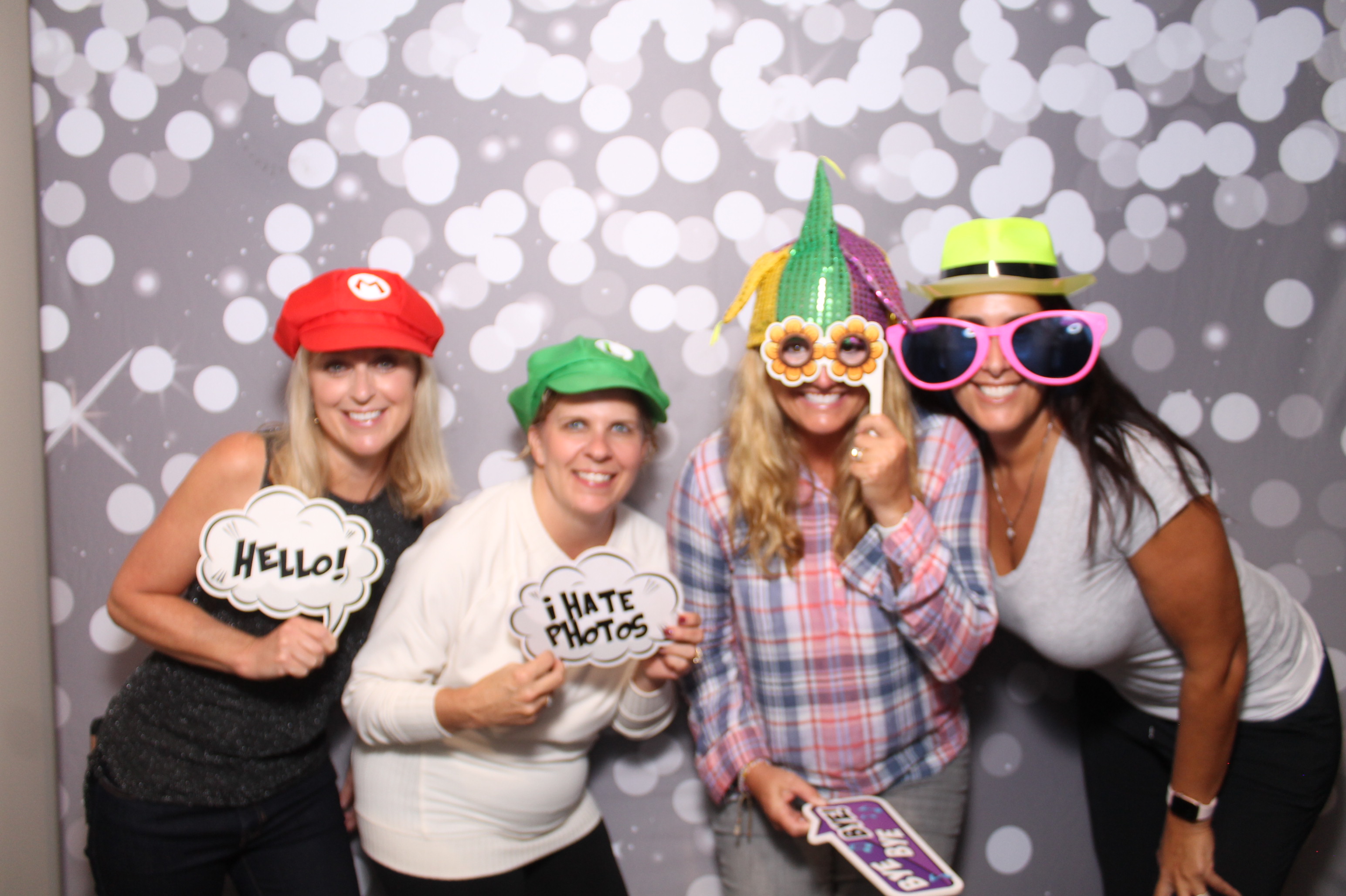 SHDHS Homecoming | View more photos from the event at gallery.photoboothcincy.com/u/PhotoBoothCincy/SHDHS-Homecoming