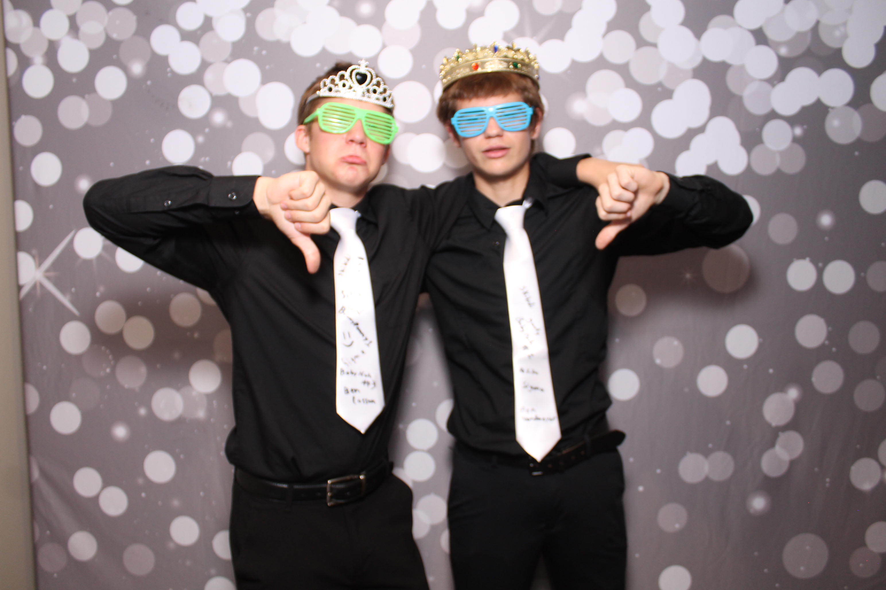 SHDHS Homecoming | View more photos from the event at gallery.photoboothcincy.com/u/PhotoBoothCincy/SHDHS-Homecoming