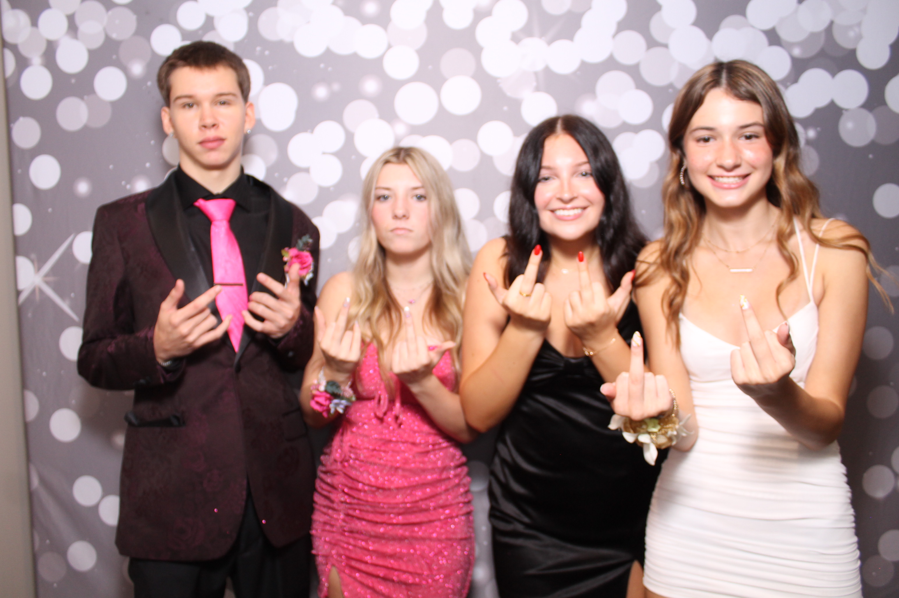 SHDHS Homecoming | View more photos from the event at gallery.photoboothcincy.com/u/PhotoBoothCincy/SHDHS-Homecoming