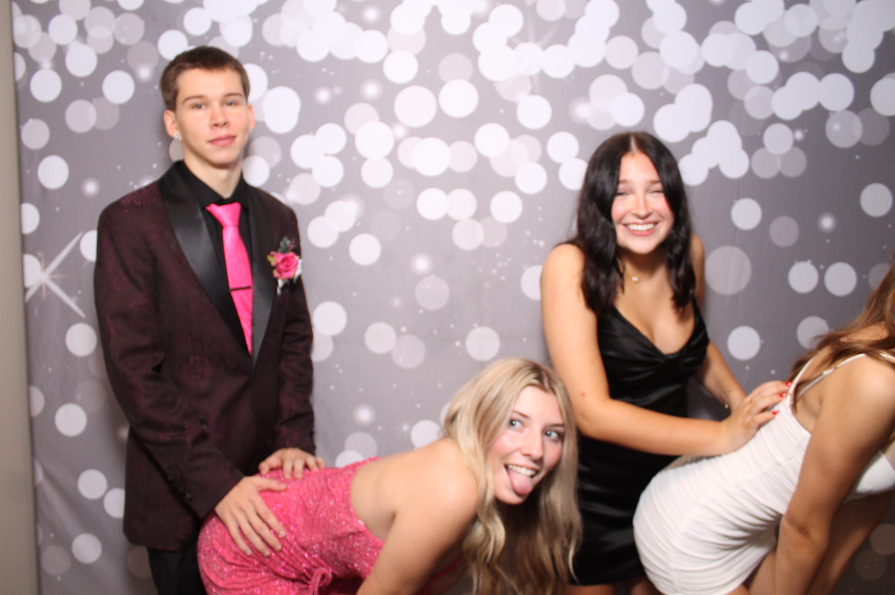 SHDHS Homecoming | View more photos from the event at gallery.photoboothcincy.com/u/PhotoBoothCincy/SHDHS-Homecoming