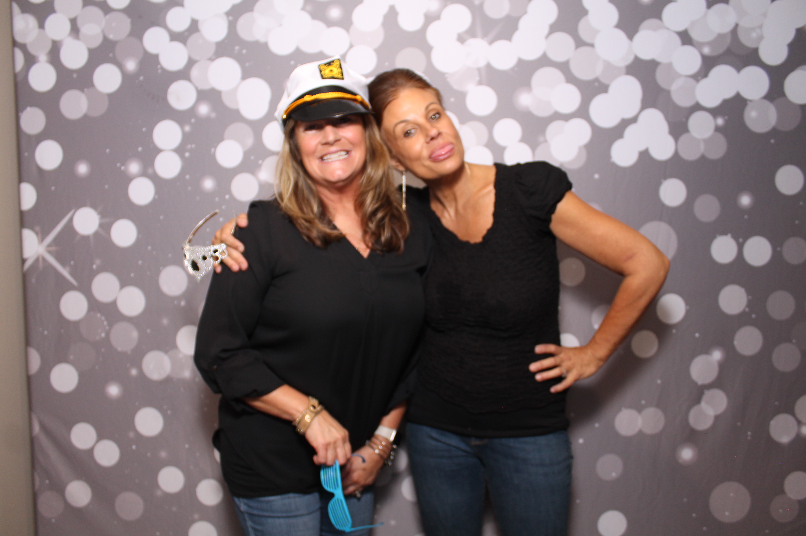 SHDHS Homecoming | View more photos from the event at gallery.photoboothcincy.com/u/PhotoBoothCincy/SHDHS-Homecoming