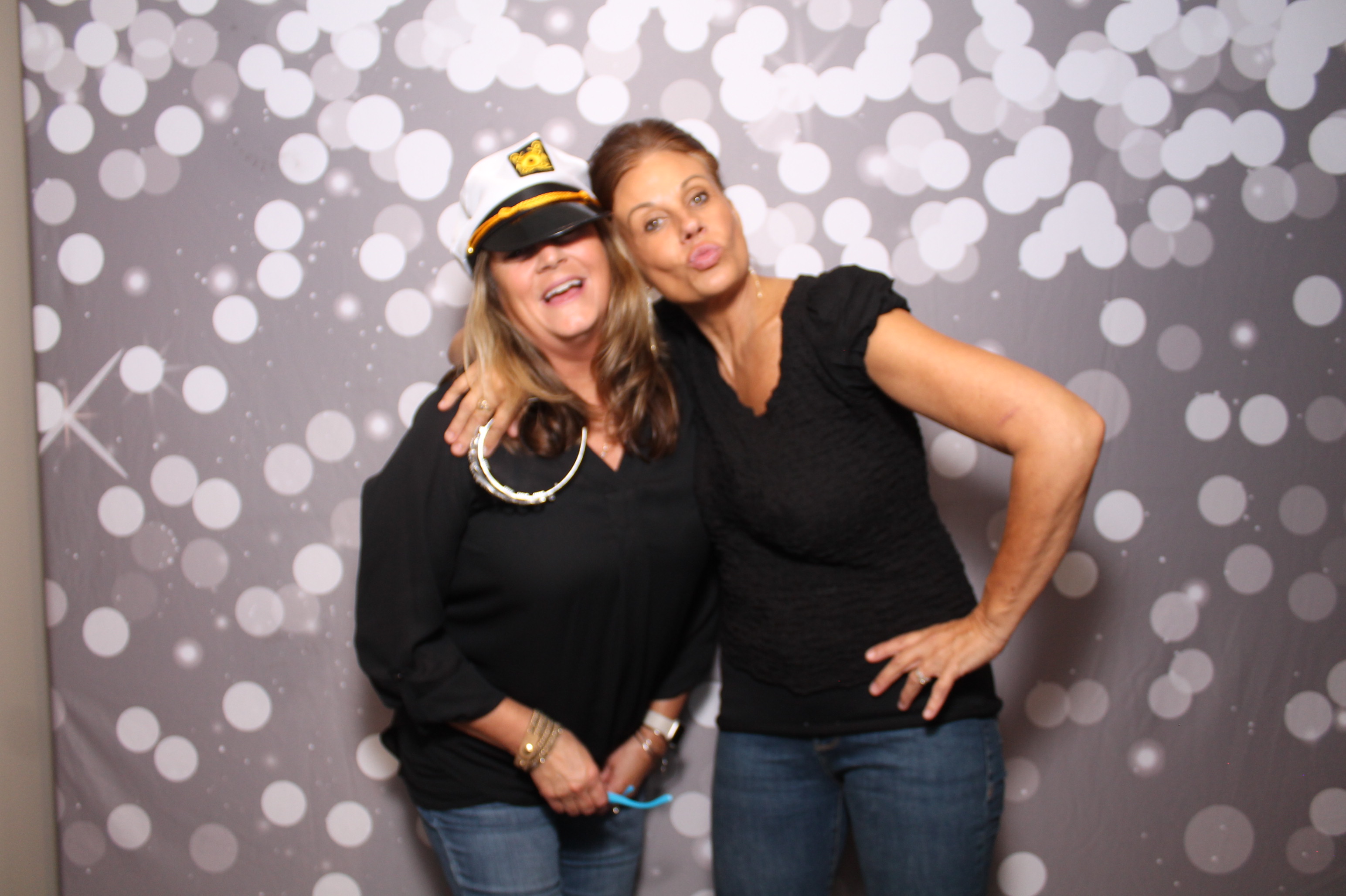 SHDHS Homecoming | View more photos from the event at gallery.photoboothcincy.com/u/PhotoBoothCincy/SHDHS-Homecoming