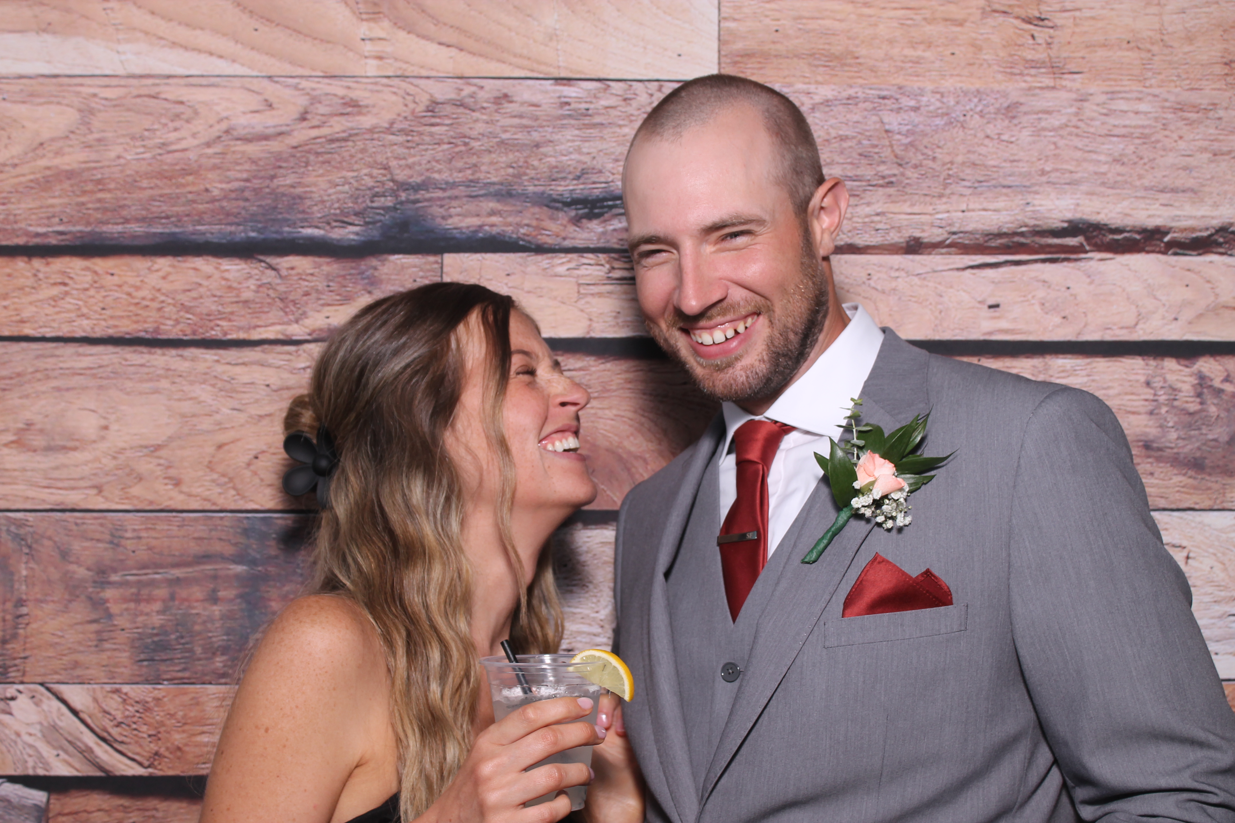 Sarah & Joe Fehrenbach | View more photos from the event at gallery.photoboothcincy.com/u/PhotoBoothCincy/Sarah-Joe-Fehrenbach