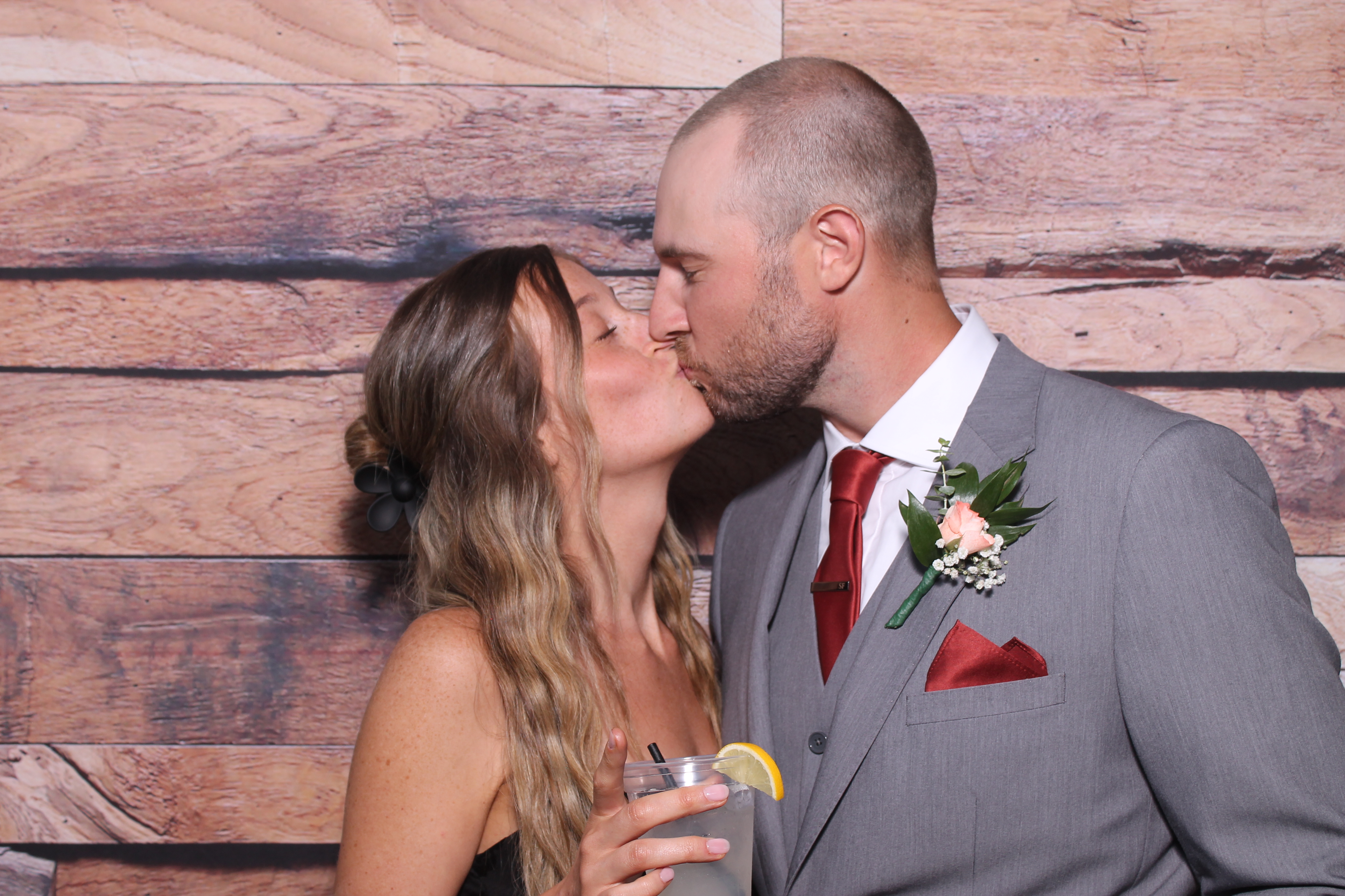 Sarah & Joe Fehrenbach | View more photos from the event at gallery.photoboothcincy.com/u/PhotoBoothCincy/Sarah-Joe-Fehrenbach