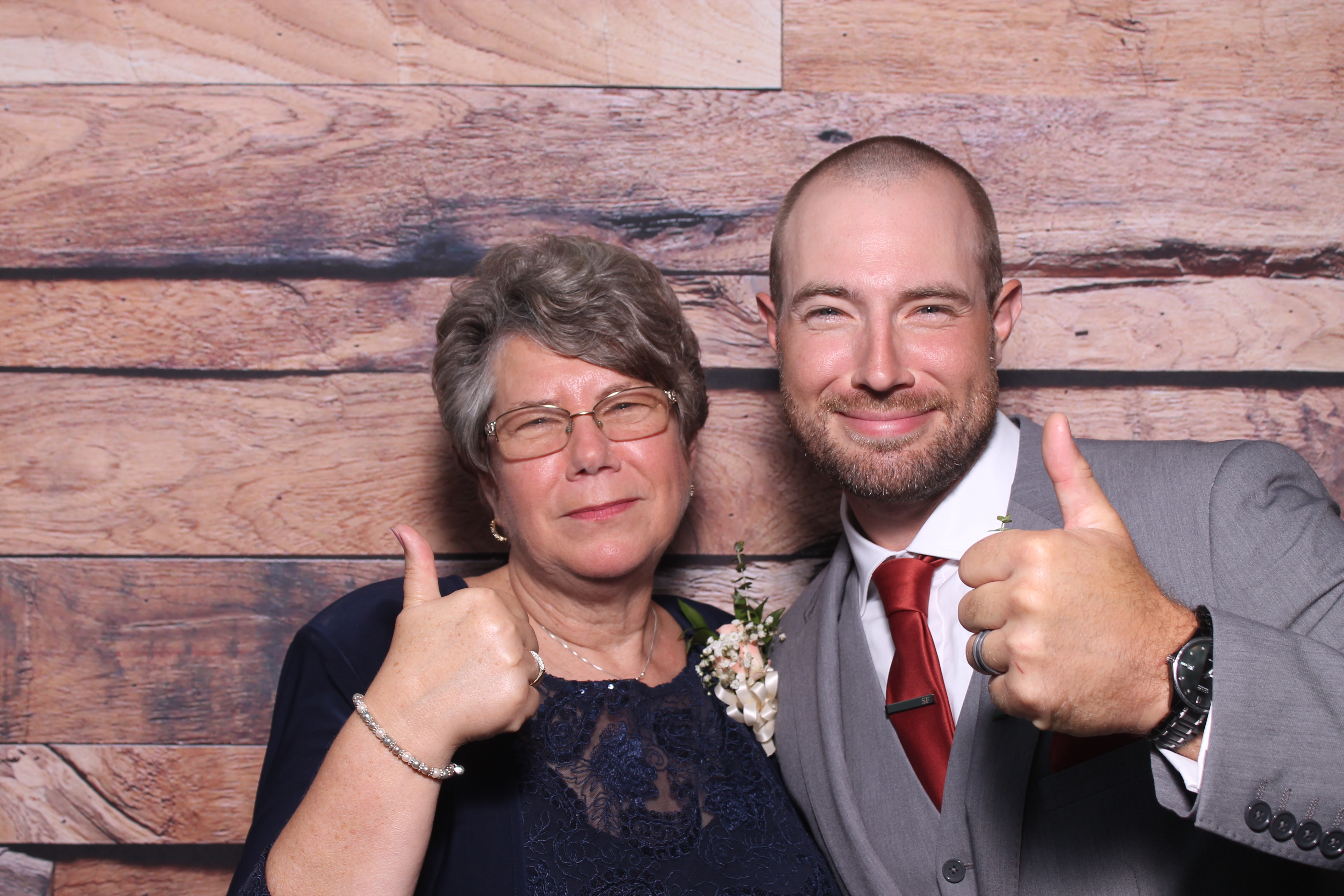 Sarah & Joe Fehrenbach | View more photos from the event at gallery.photoboothcincy.com/u/PhotoBoothCincy/Sarah-Joe-Fehrenbach