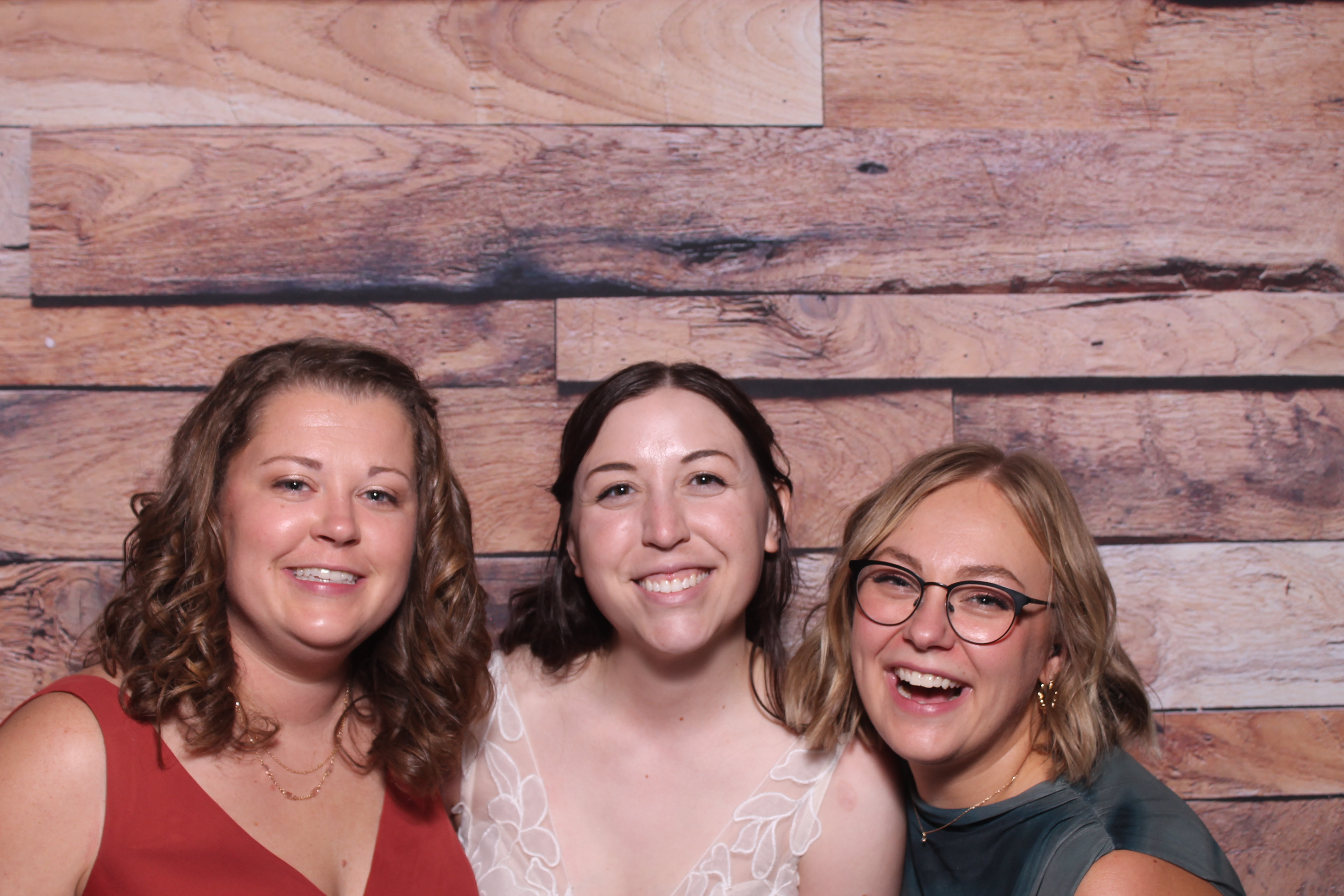 Sarah & Joe Fehrenbach | View more photos from the event at gallery.photoboothcincy.com/u/PhotoBoothCincy/Sarah-Joe-Fehrenbach