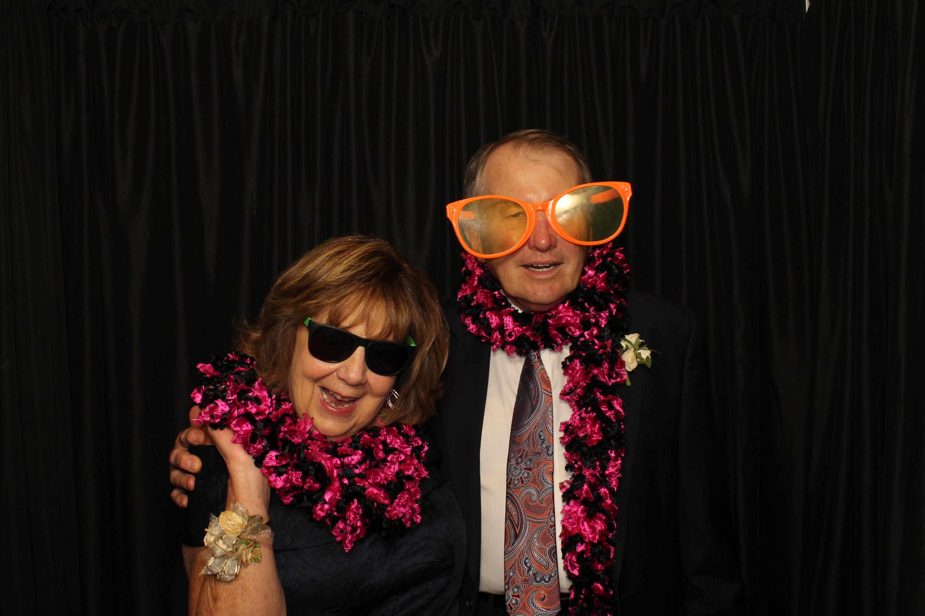 Sean & Alyssa Reception | View more photos from the event at gallery.photoboothcincy.com/u/PhotoBoothCincy/Sean-Alyssa-Reception